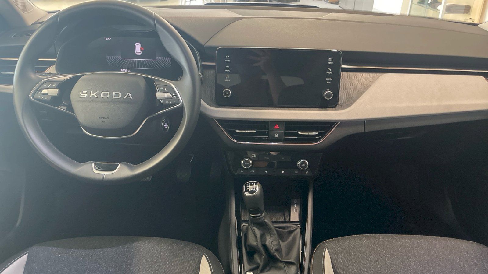Škoda Kamiq, Top Selection 1.0TSI 85kW - fotka 5