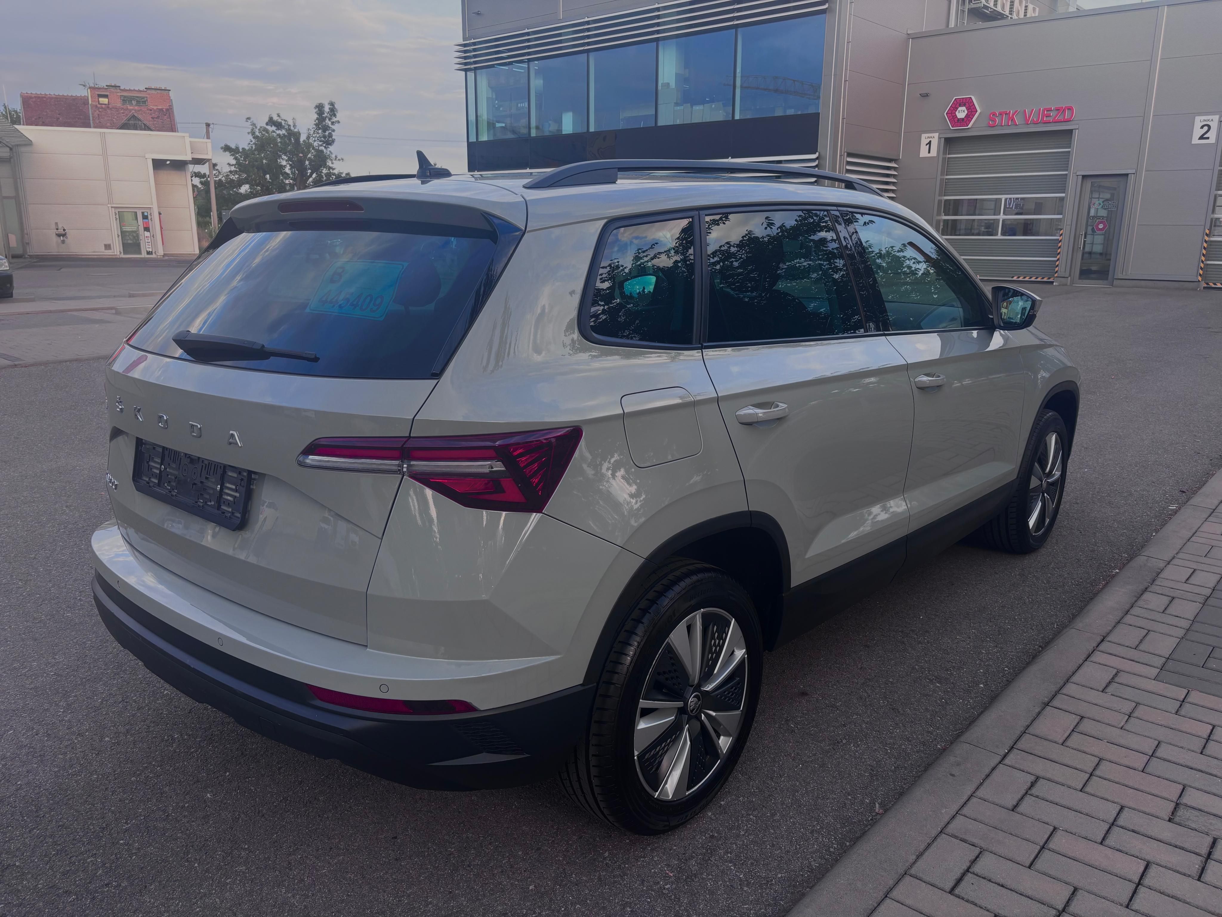 Škoda Karoq, 2.0 TDi DSG servisní historie - fotka 3
