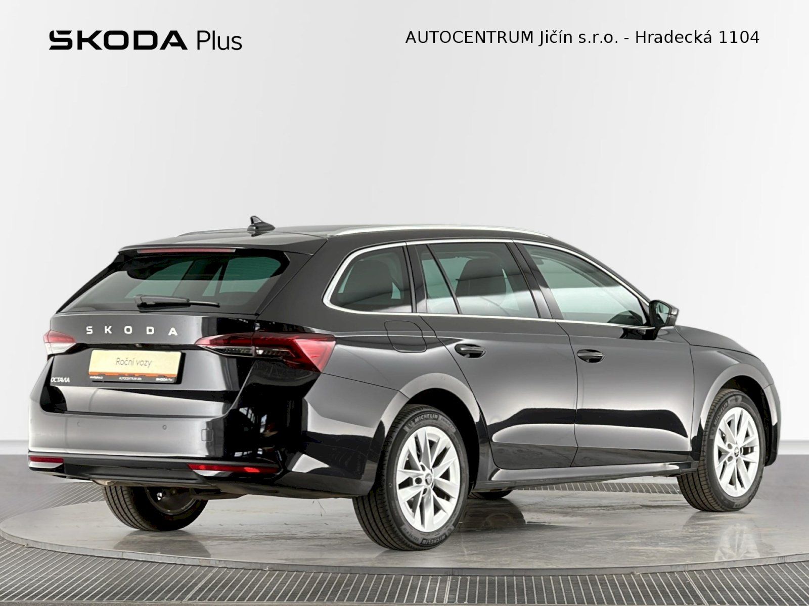 Škoda Octavia, Combi 1.5TSI 110kW Top Selecti - fotka 2