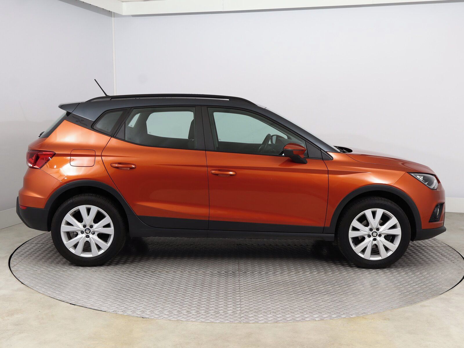 Seat Arona, 1.0 TSI, Automat, Navi - fotka 6