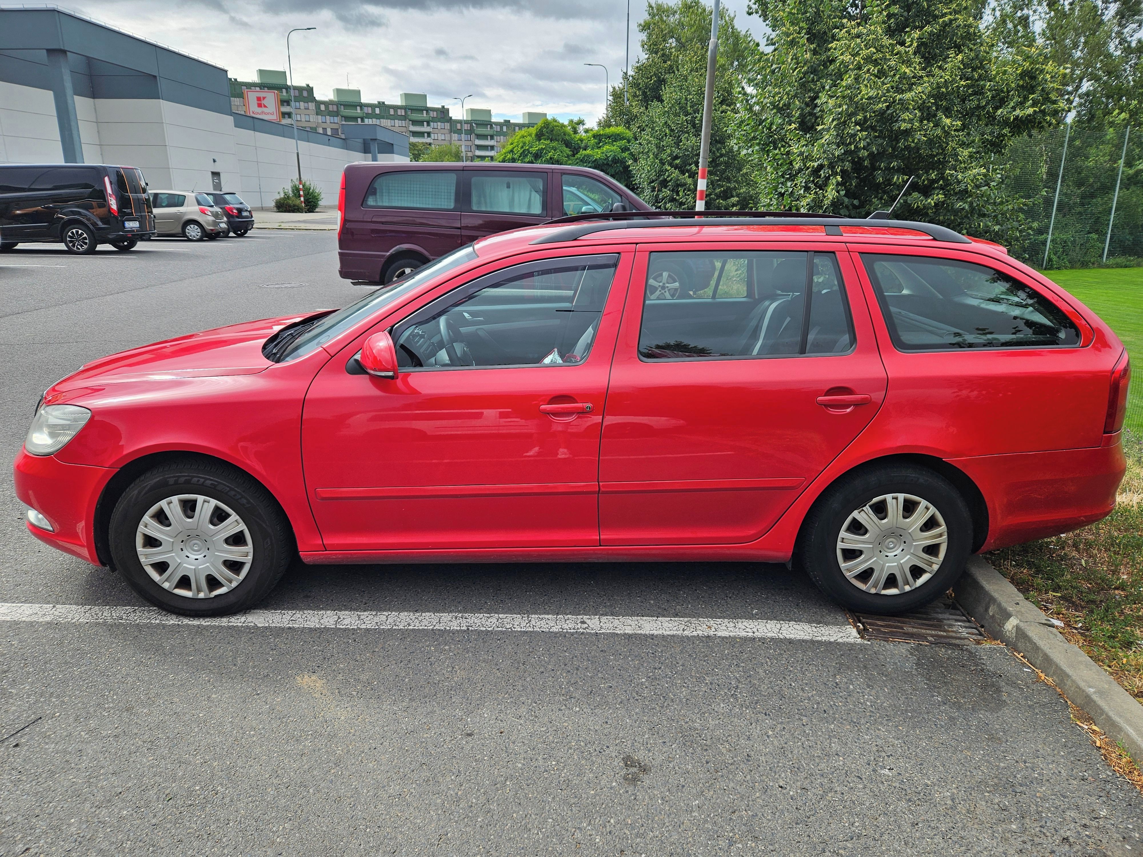 Škoda Octavia, 1.6TDI - fotka 4