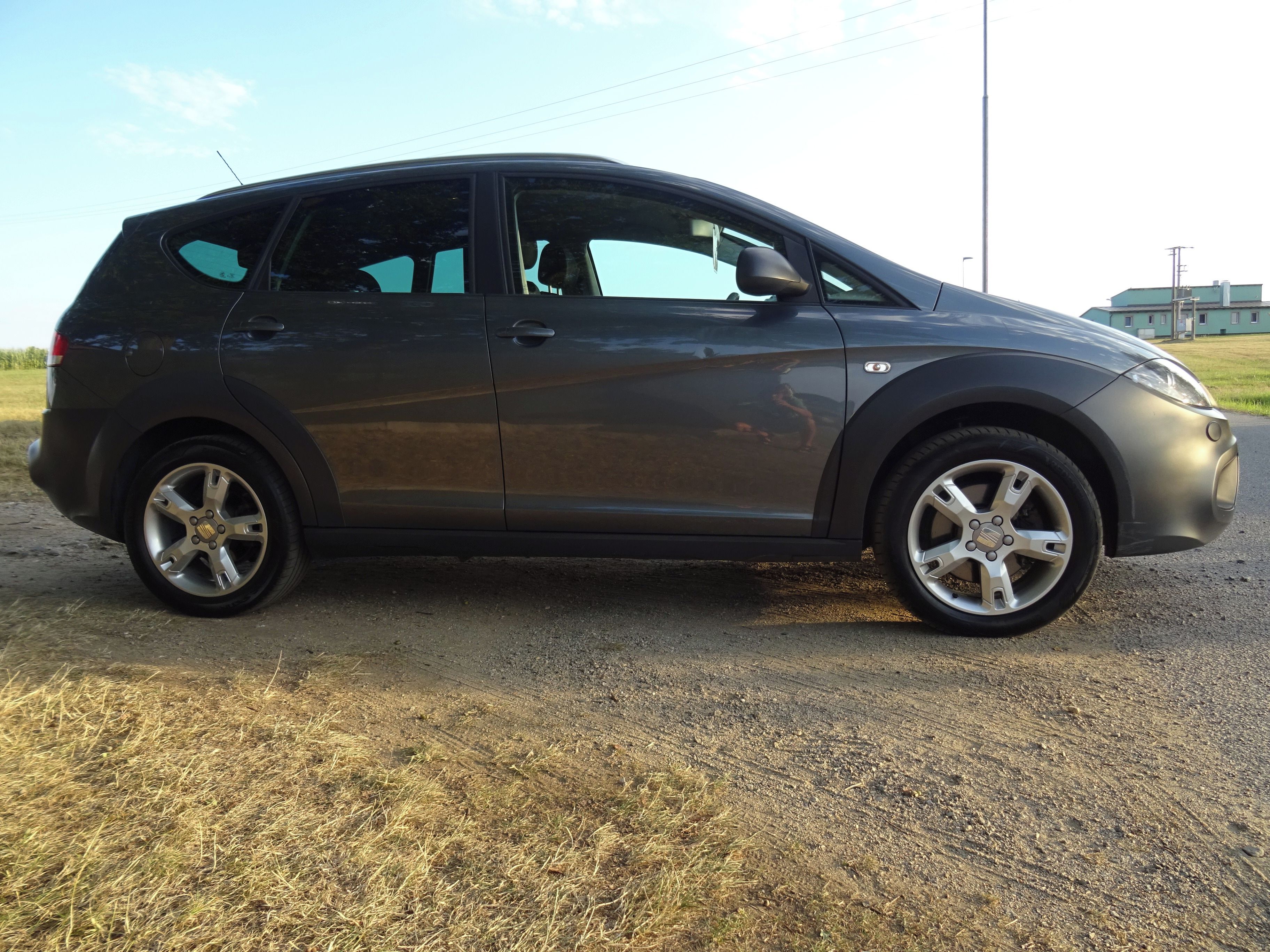 Seat Altea, XL 2,0TDI 103kW 4x4 Freetrack - fotka 3