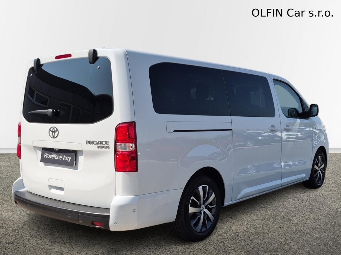 Toyota Proace Verso, Family 2.0D 130 kW 8 AT Family - fotka 2