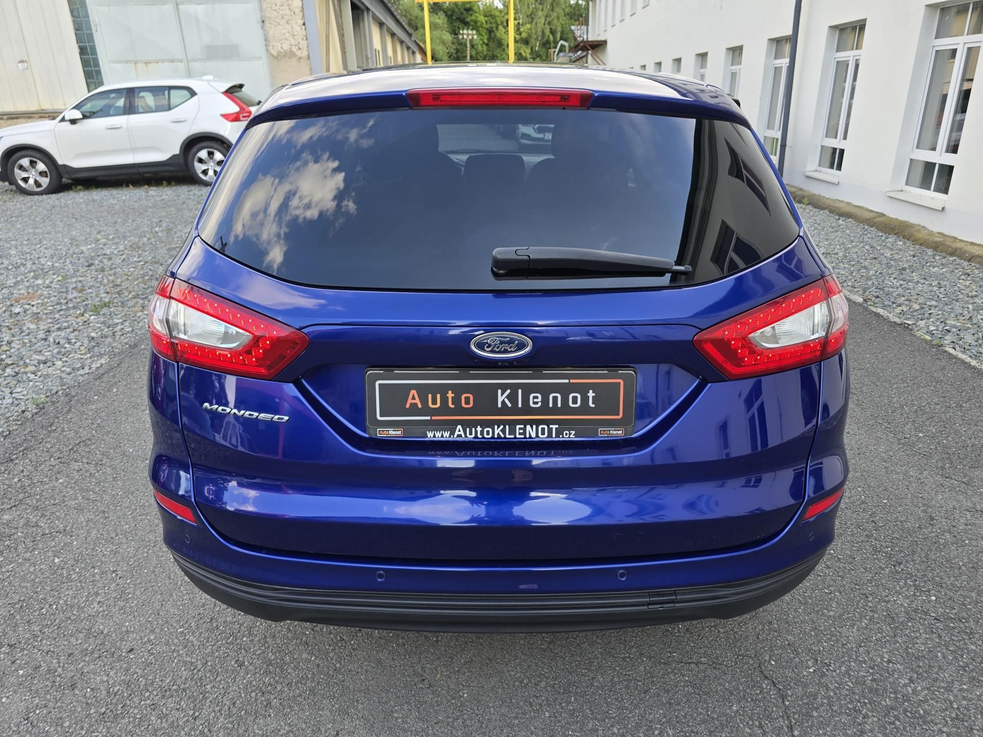 Ford Mondeo, 2,0 TDCi BUSINESS LED NAVI DPH - fotka 6