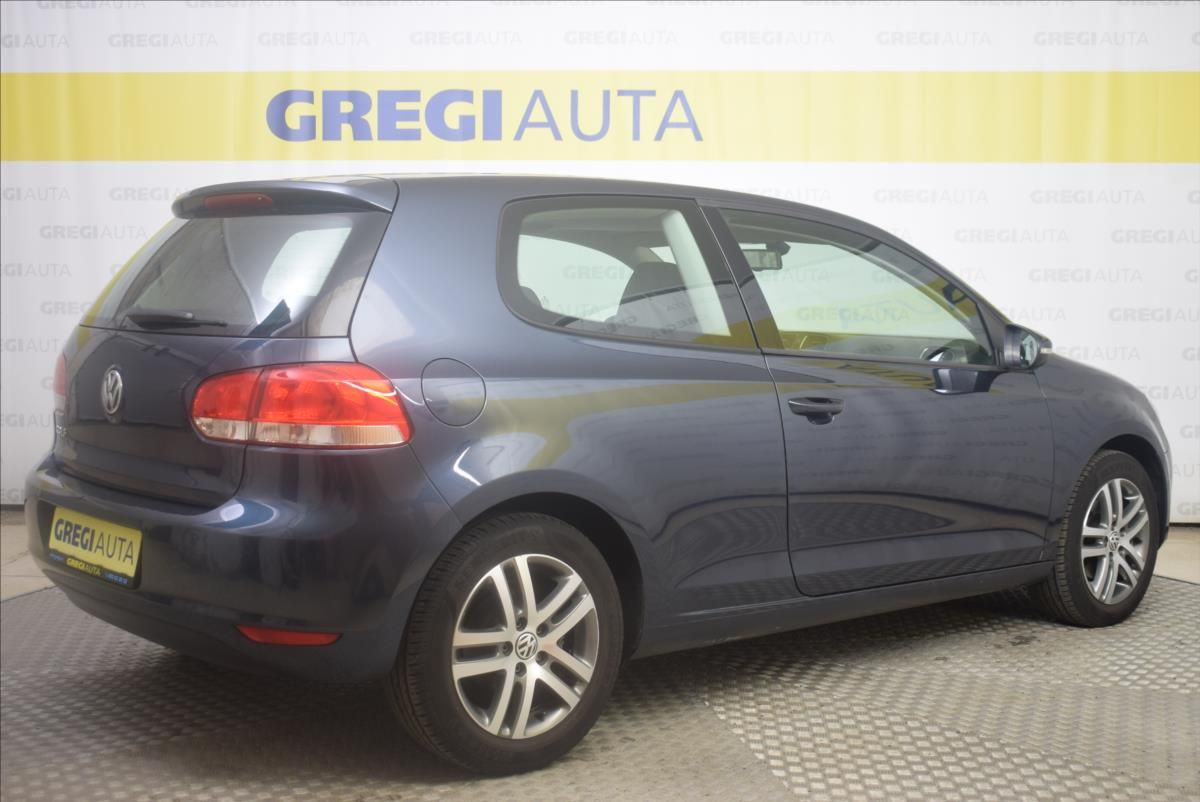 Volkswagen Golf, 1,4 i 1.MAJITEL,SERVISOVÁNO - fotka 6