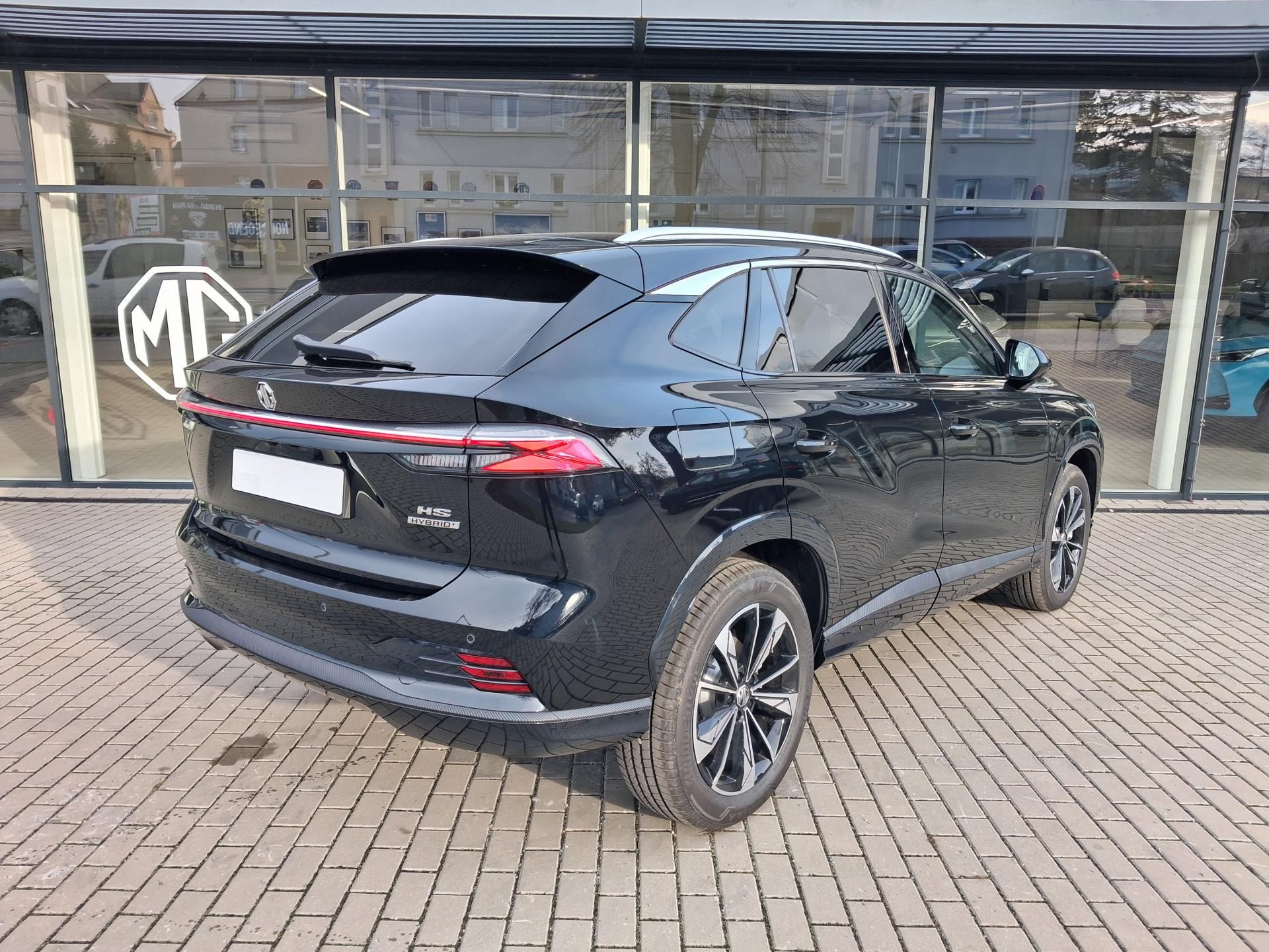 MG HS, EXCLUSIVE 1.5TGI 125kW 7DCT - fotka 4
