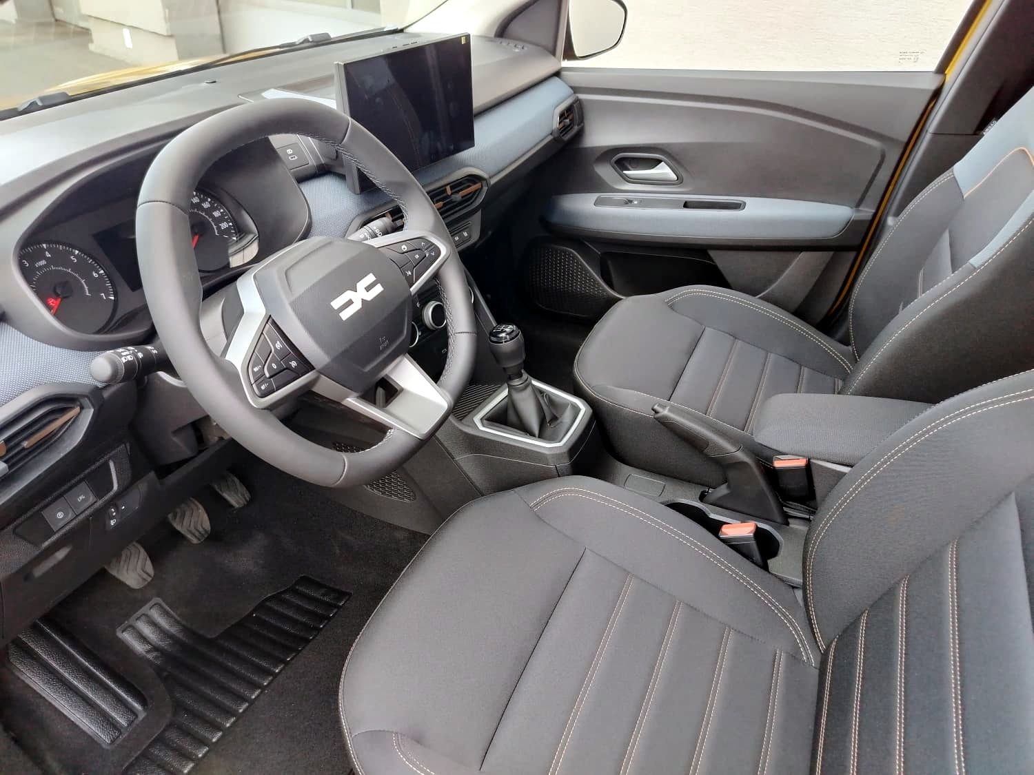 Dacia Sandero, Stepway Expression ECO-G 120 - fotka 6