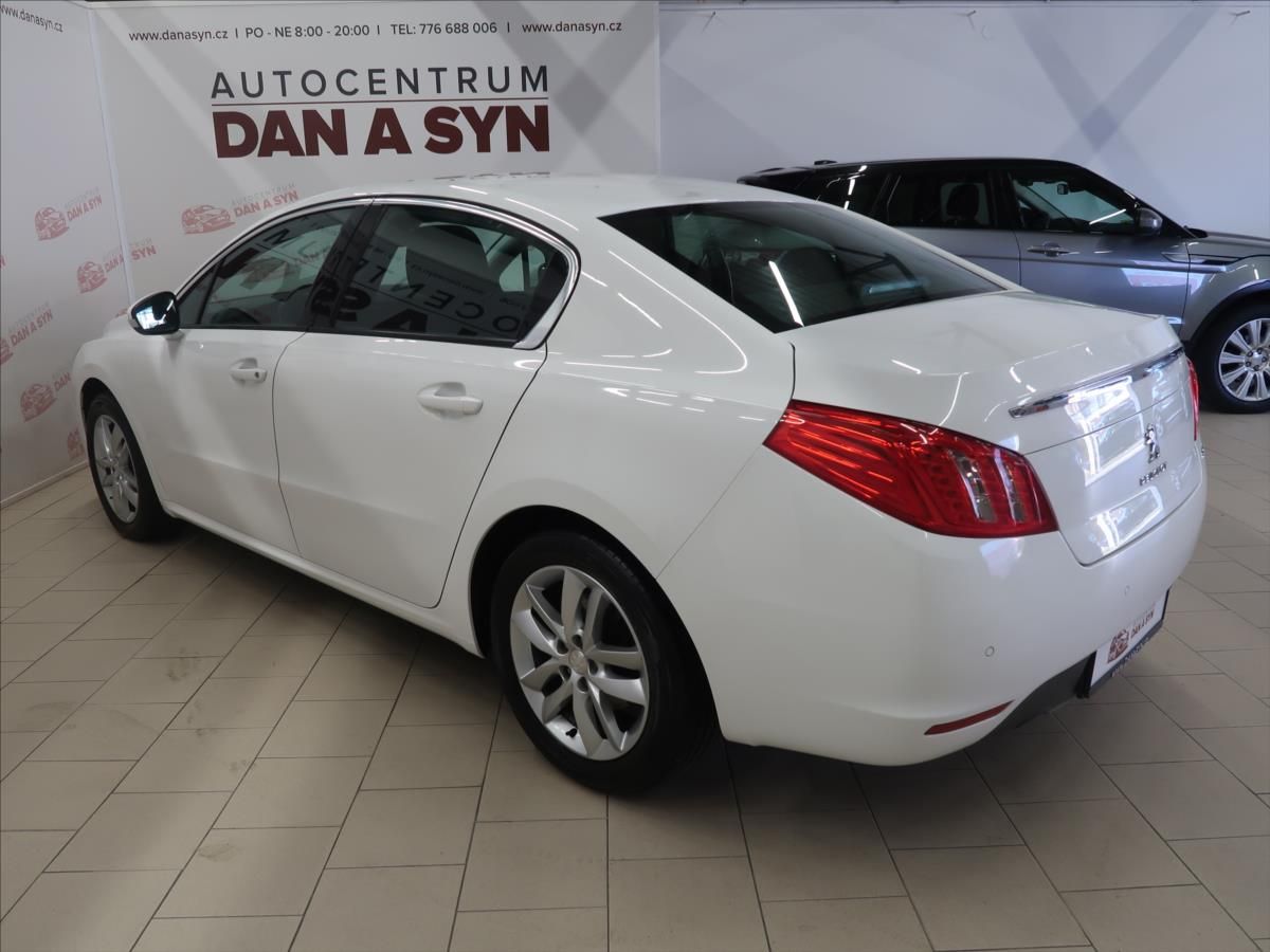 Peugeot 508, 1,6 16V CZ původ, nízký nájezd - fotka 6