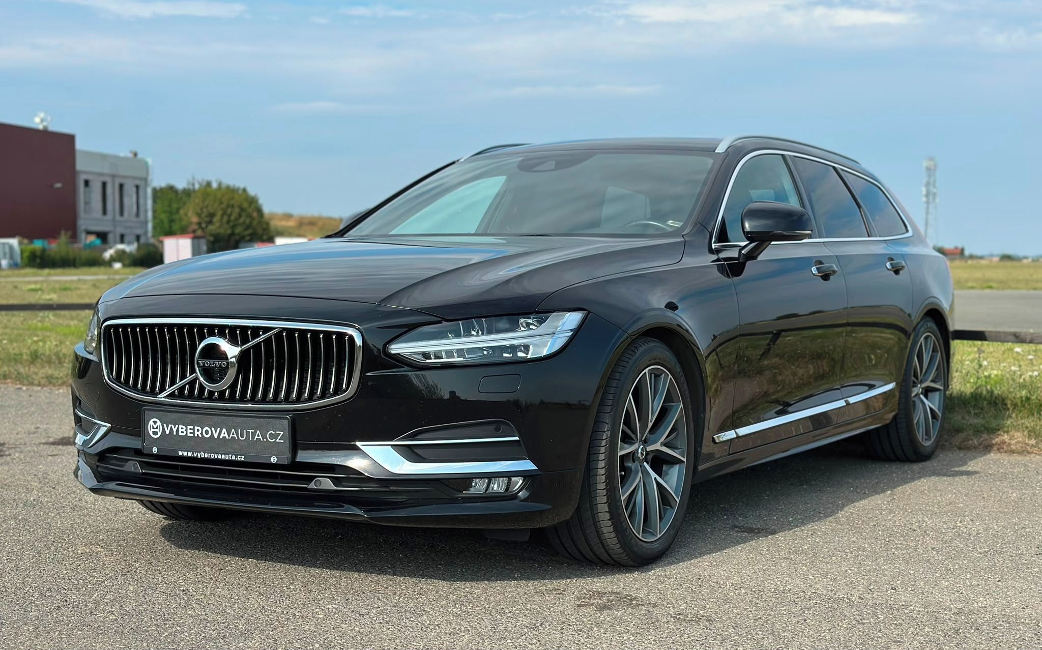 Volvo V90, B5/173kW AWD INSCRIPTION/DPH - fotka 2