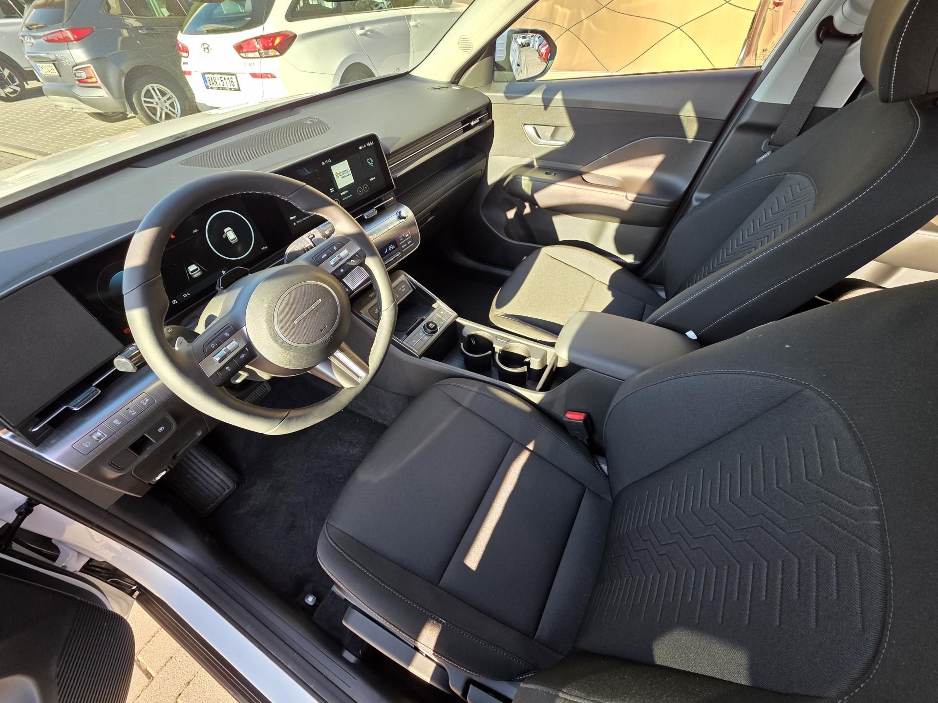 Hyundai Kona, 1,6 T-GDI 2WD DCT SMART - fotka 6