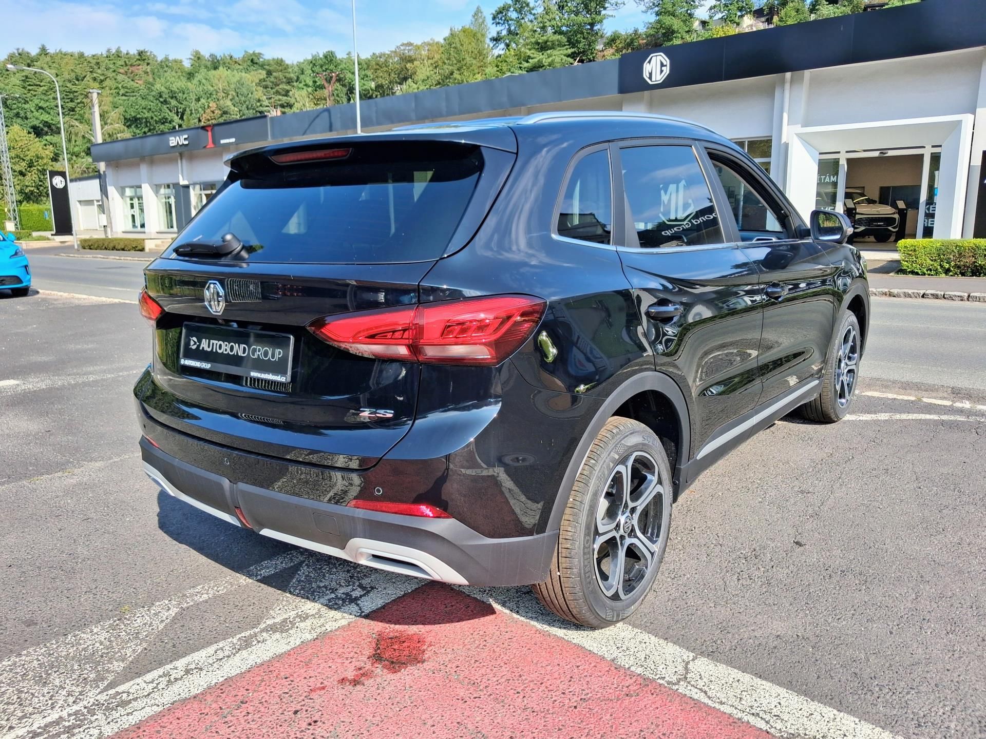 MG ZS, ELEGANCE 1.5 85kW 4×2 5MT - fotka 5