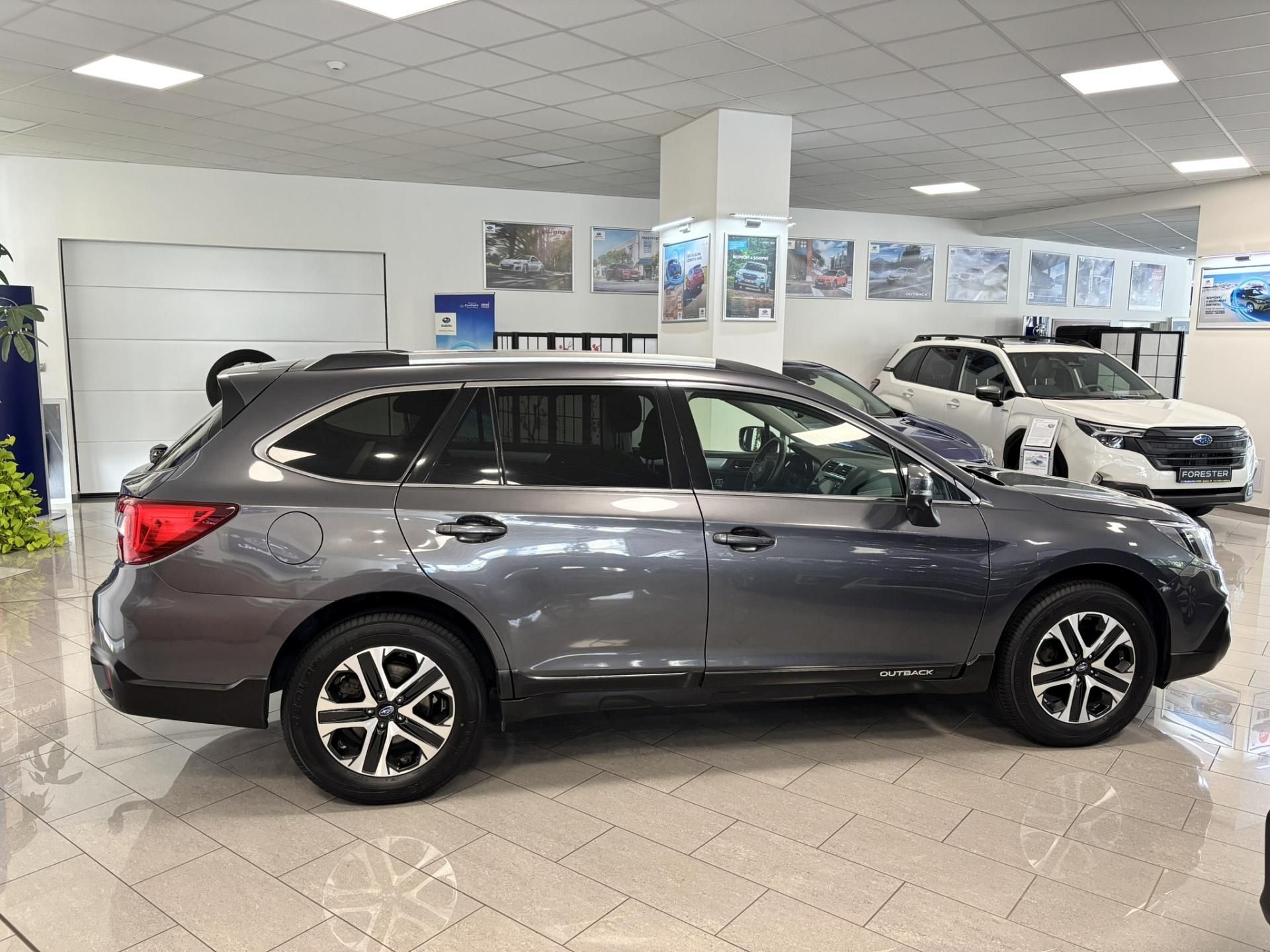 Subaru Outback, 2.5i Active ES Lineartronic - fotka 6