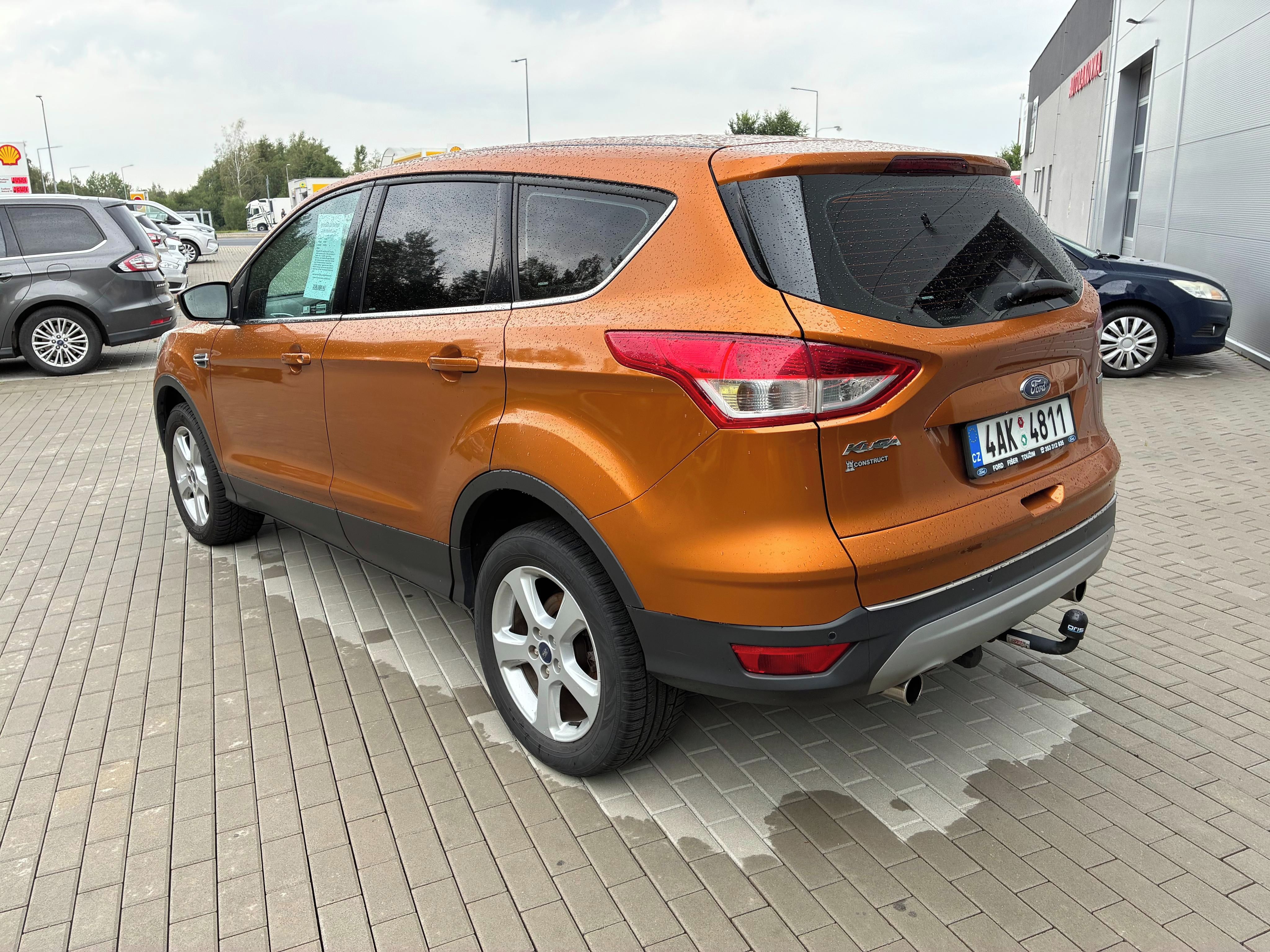 Ford Kuga, 1.6 EcoBoost 4x4, automat, ČR - fotka 3