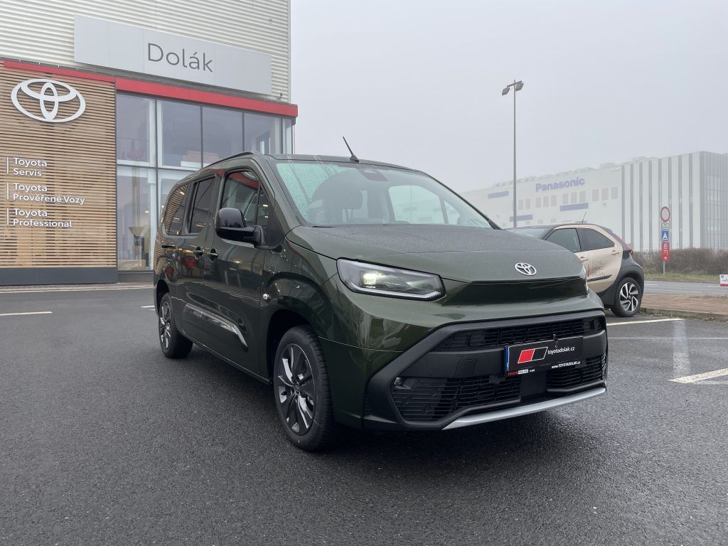 Toyota Proace City Verso, 1.5 6MT Family ODBĚR 11/2026