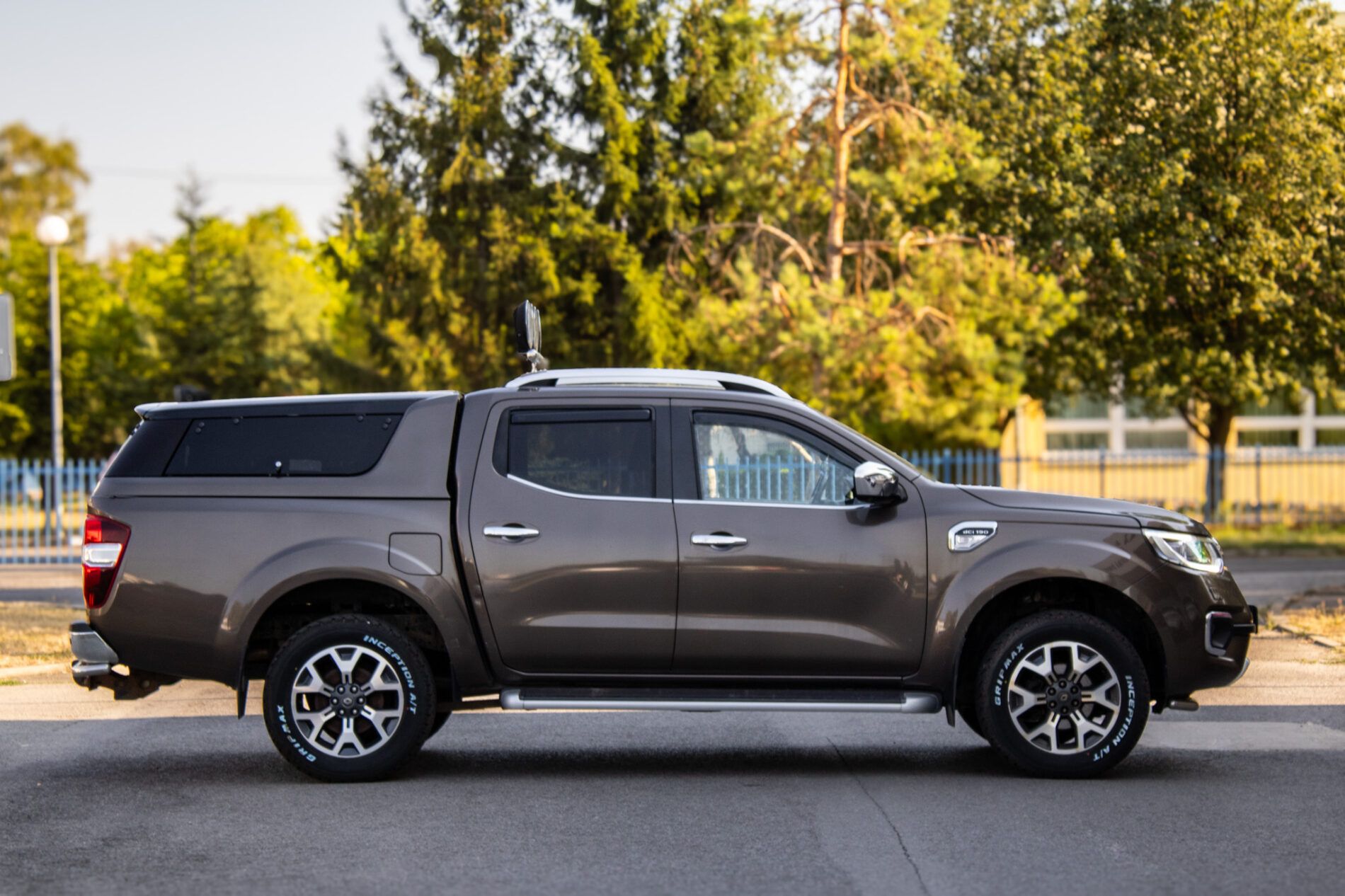 Renault Alaskan - fotka 4