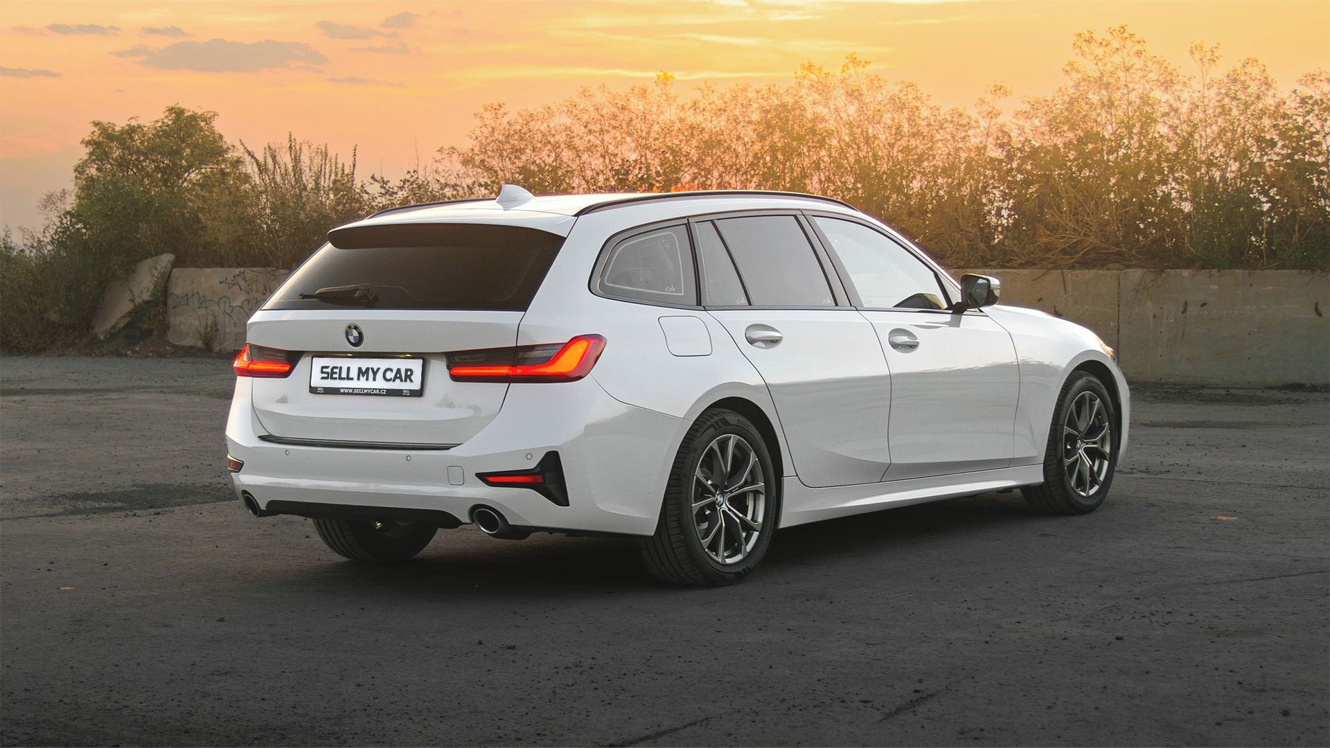 BMW Řada 3, 320D xDrive 2,0/140kW Tažné - fotka 5