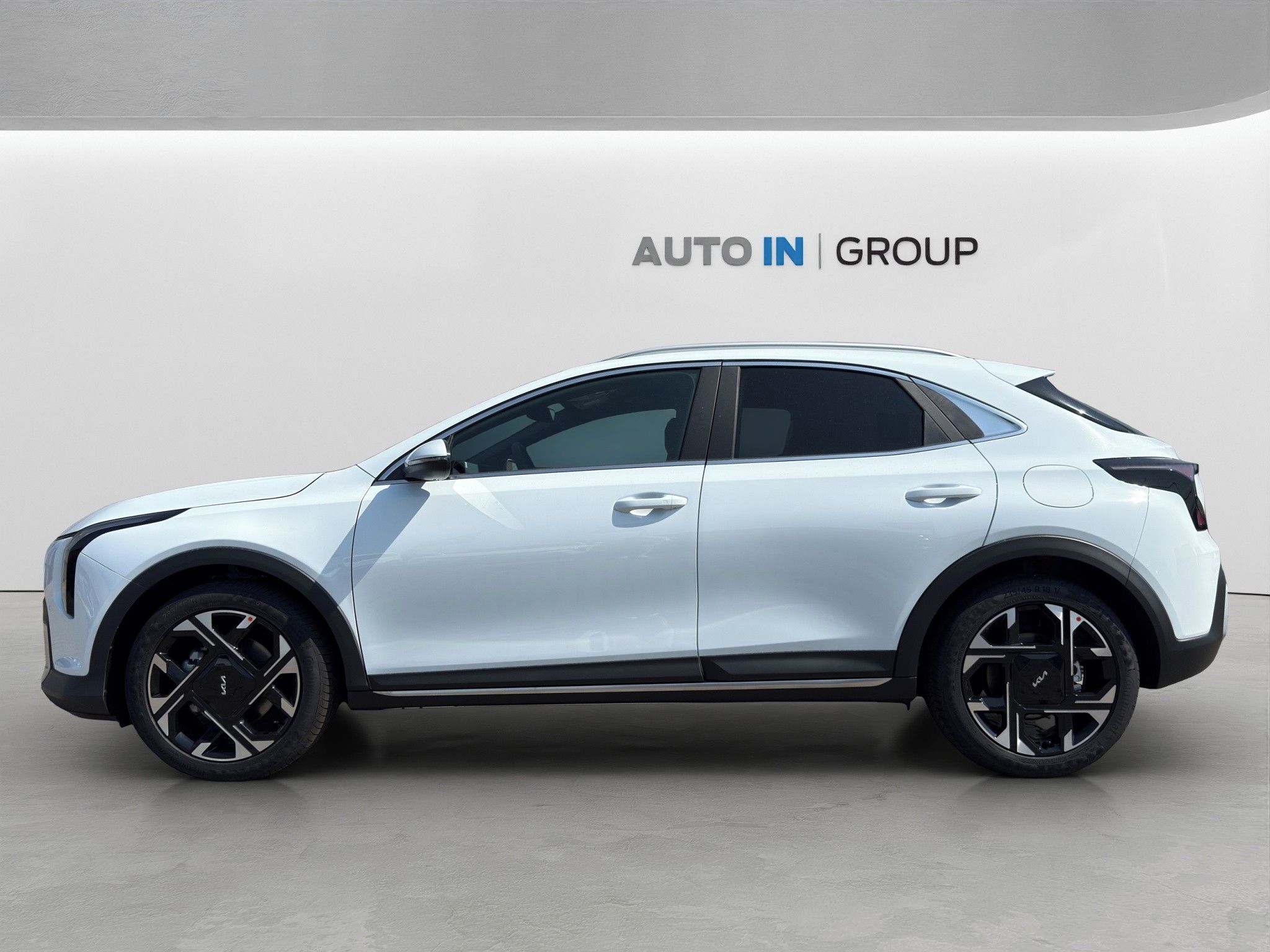 Kia XCee´d, XCeed CD 1,6 T-GDi GPF 7DCT TO - fotka 3