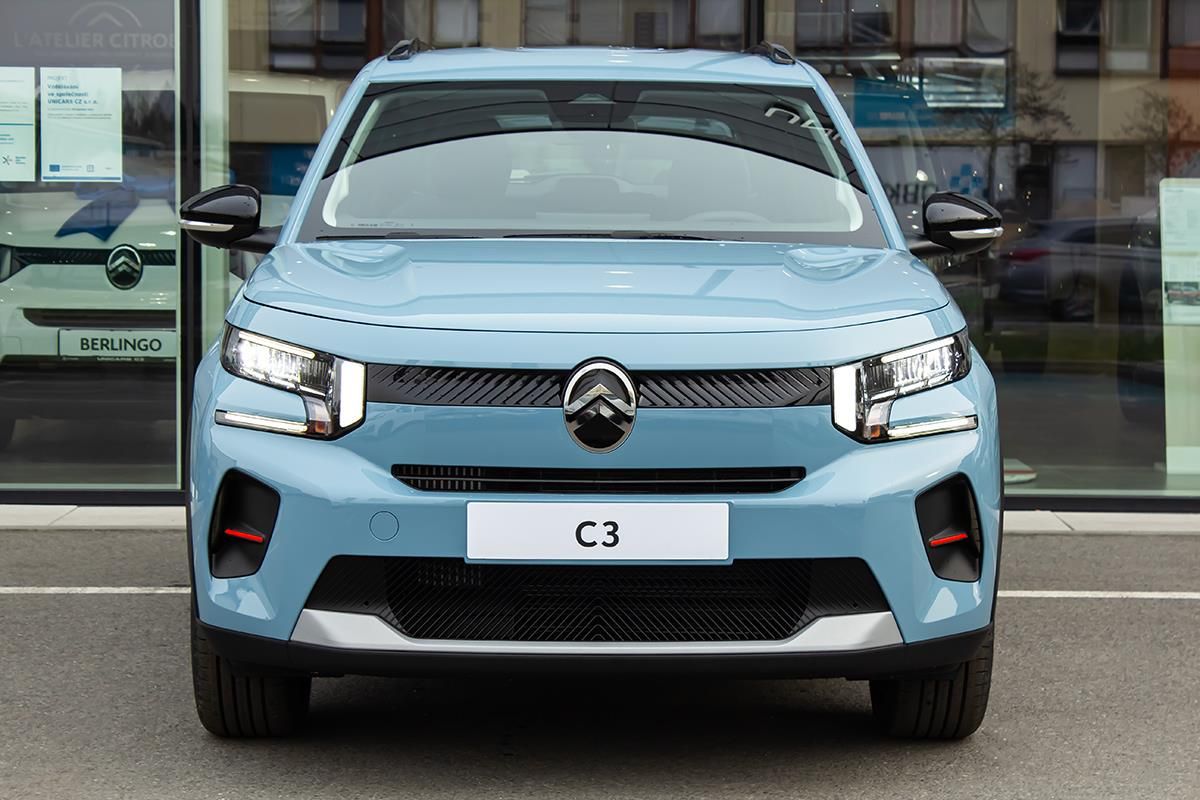 Citroën C3, 1,2 PLUS Turbo 100k Manual - fotka 2