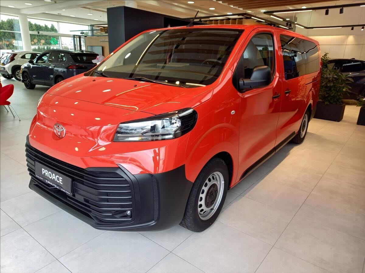 Toyota Proace Verso, 2,0 L2 Combi 2,0D 144k MT6 8S