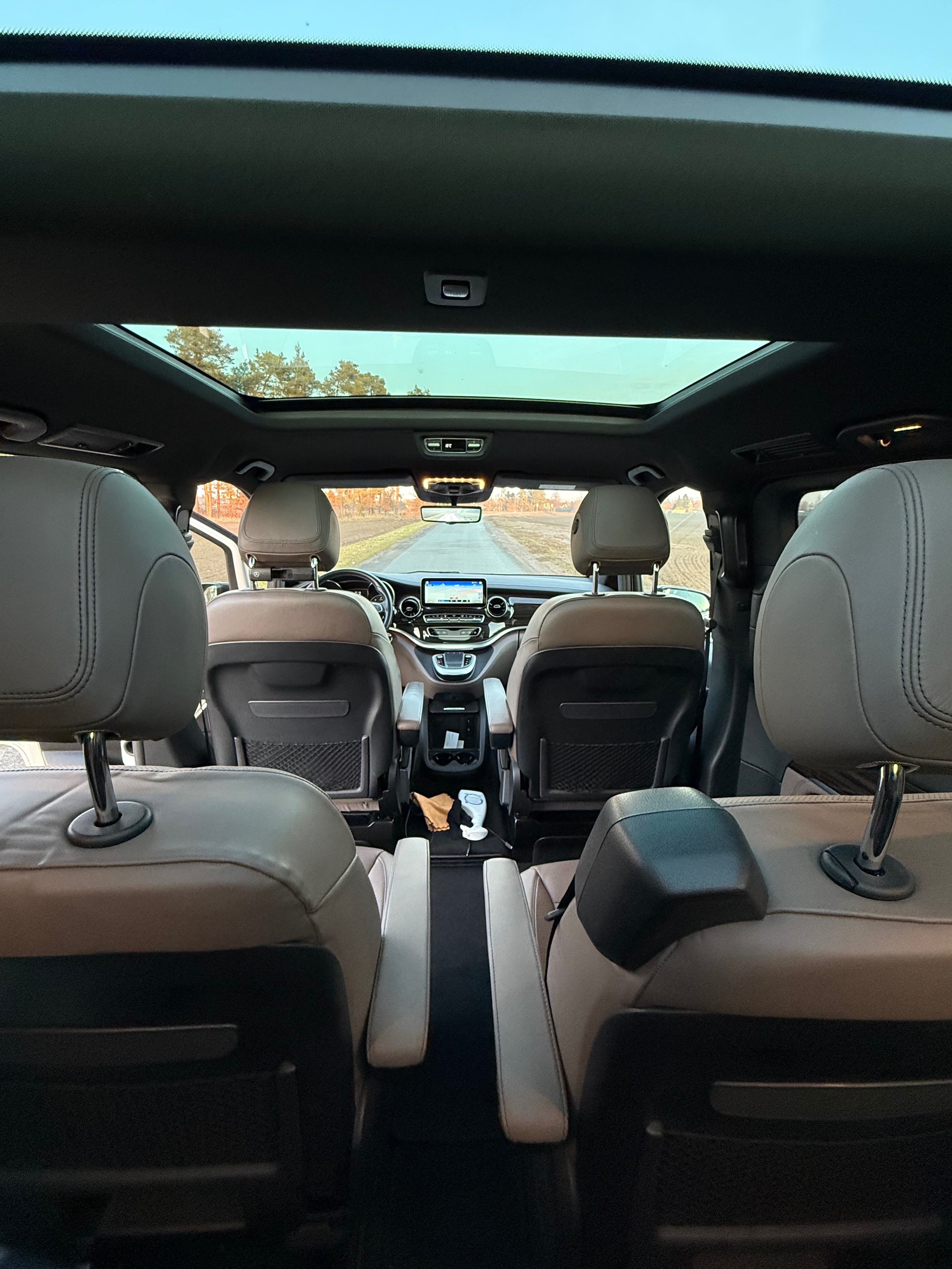 Mercedes-Benz Třídy V, V300d Avantgarde 7 míst - fotka 5