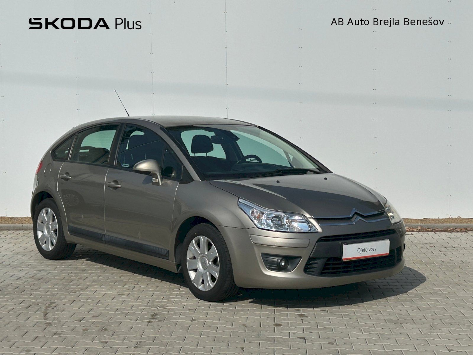 Citroën C4, C4 1.4i 16V 65kW - fotka 6