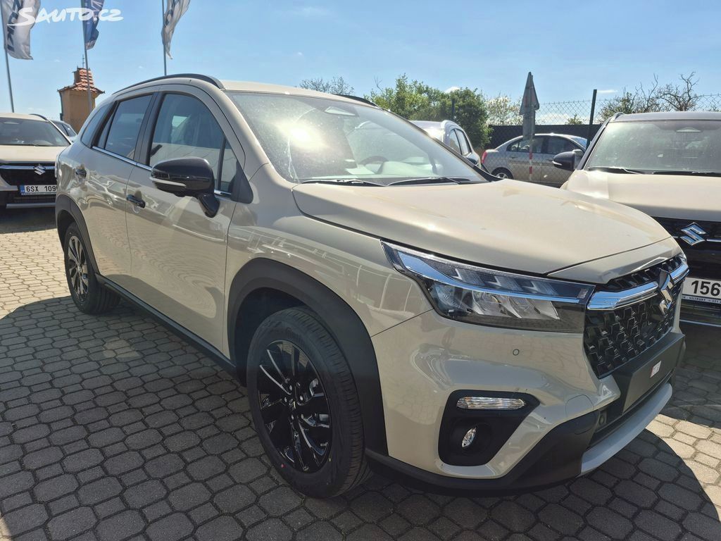 Suzuki S-Cross, 1,4 Elegance Black Edition - fotka 6