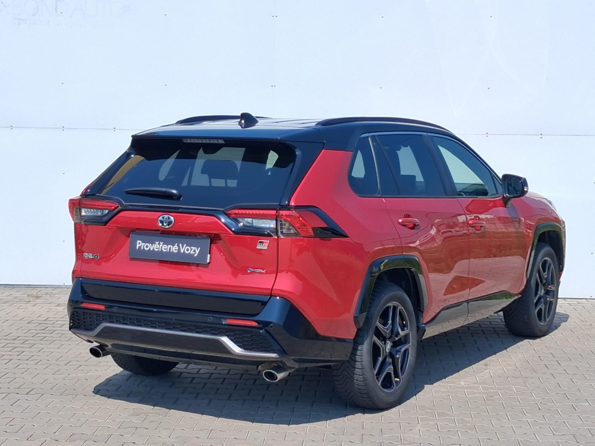 Toyota Rav4, 2.5 HSD e-CVT AWD GR-Sport - fotka 2