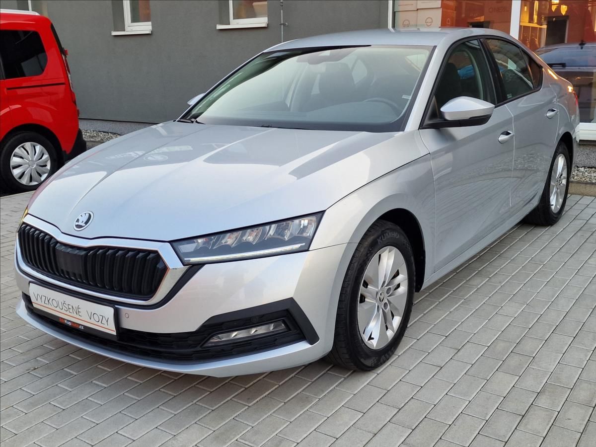 Škoda Octavia, 2.0TDI DSG Ambition,ČR,1.Maj. - fotka 5