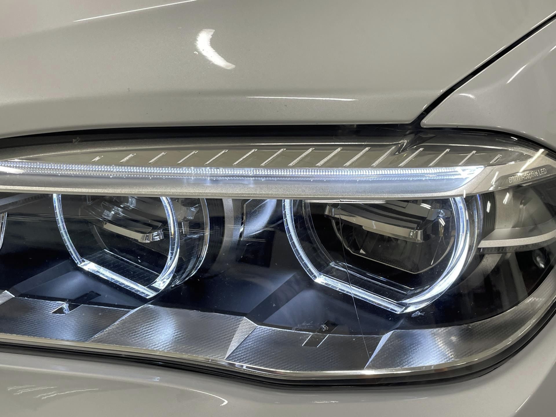 BMW X6, X6 50d xDrive, B&O - fotka 5