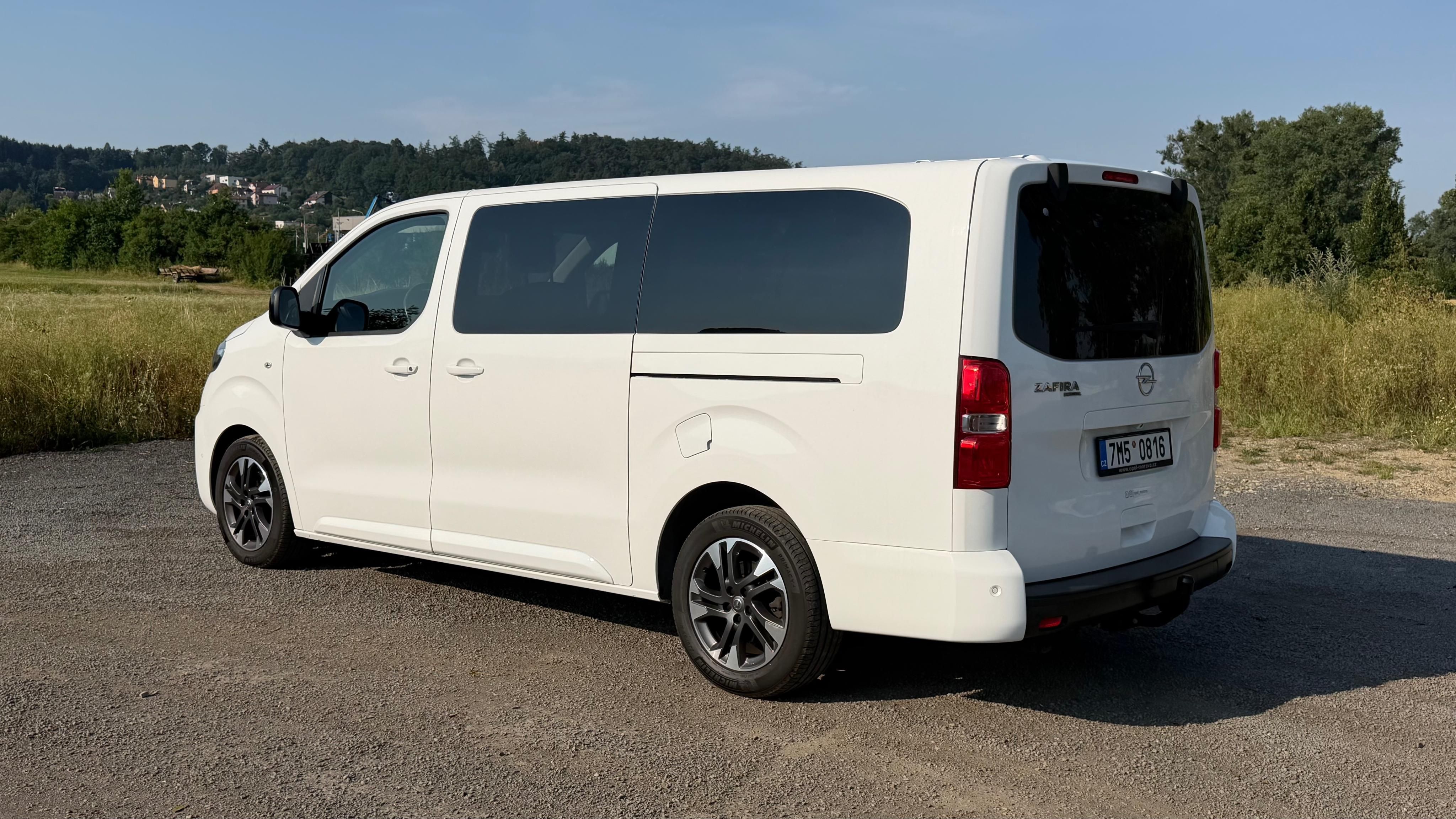 Opel Zafira, Opel Zafira Life Edition 2022 - fotka 2