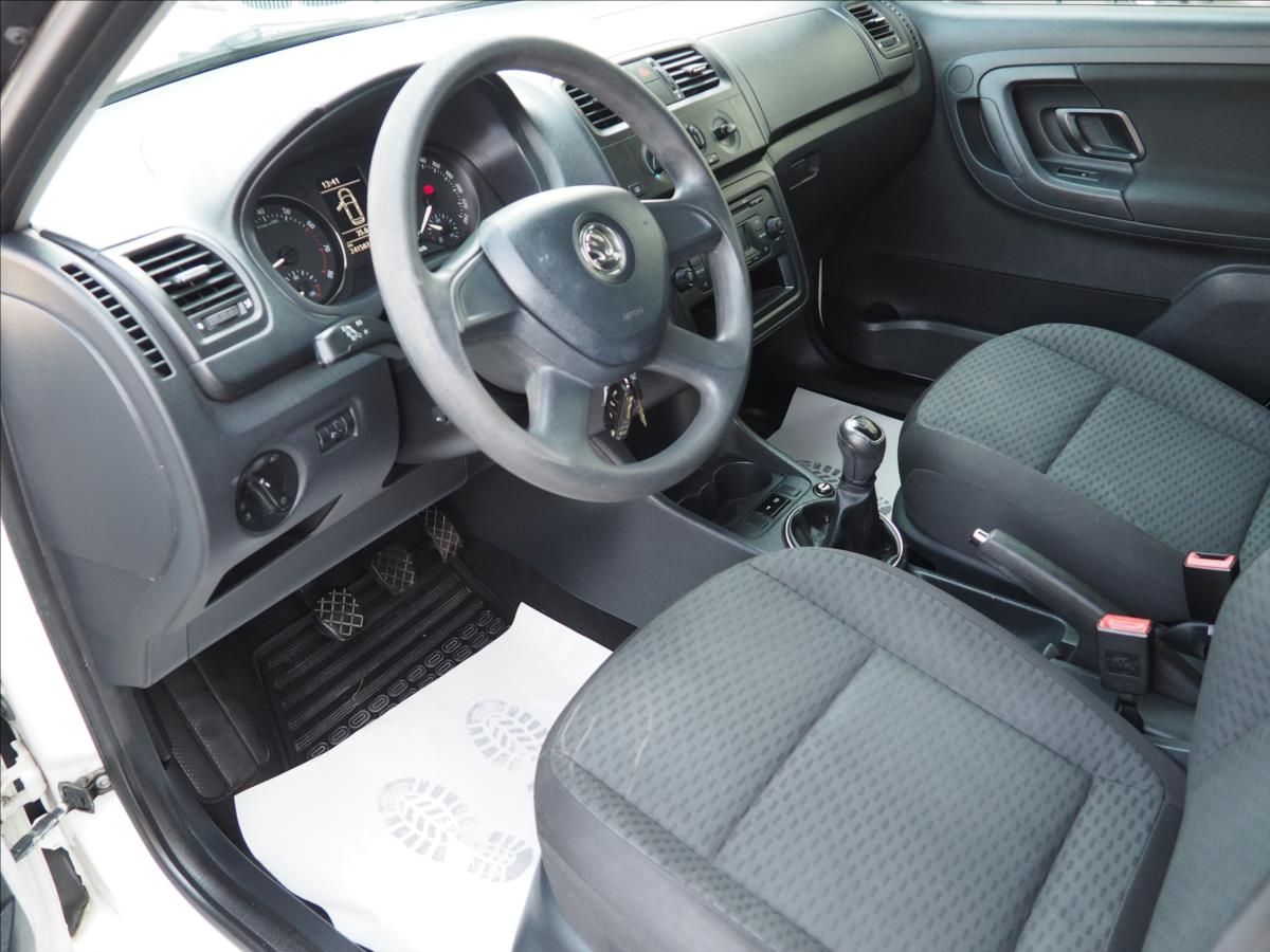 Škoda Fabia, 1,4 16V AMBITION - fotka 5