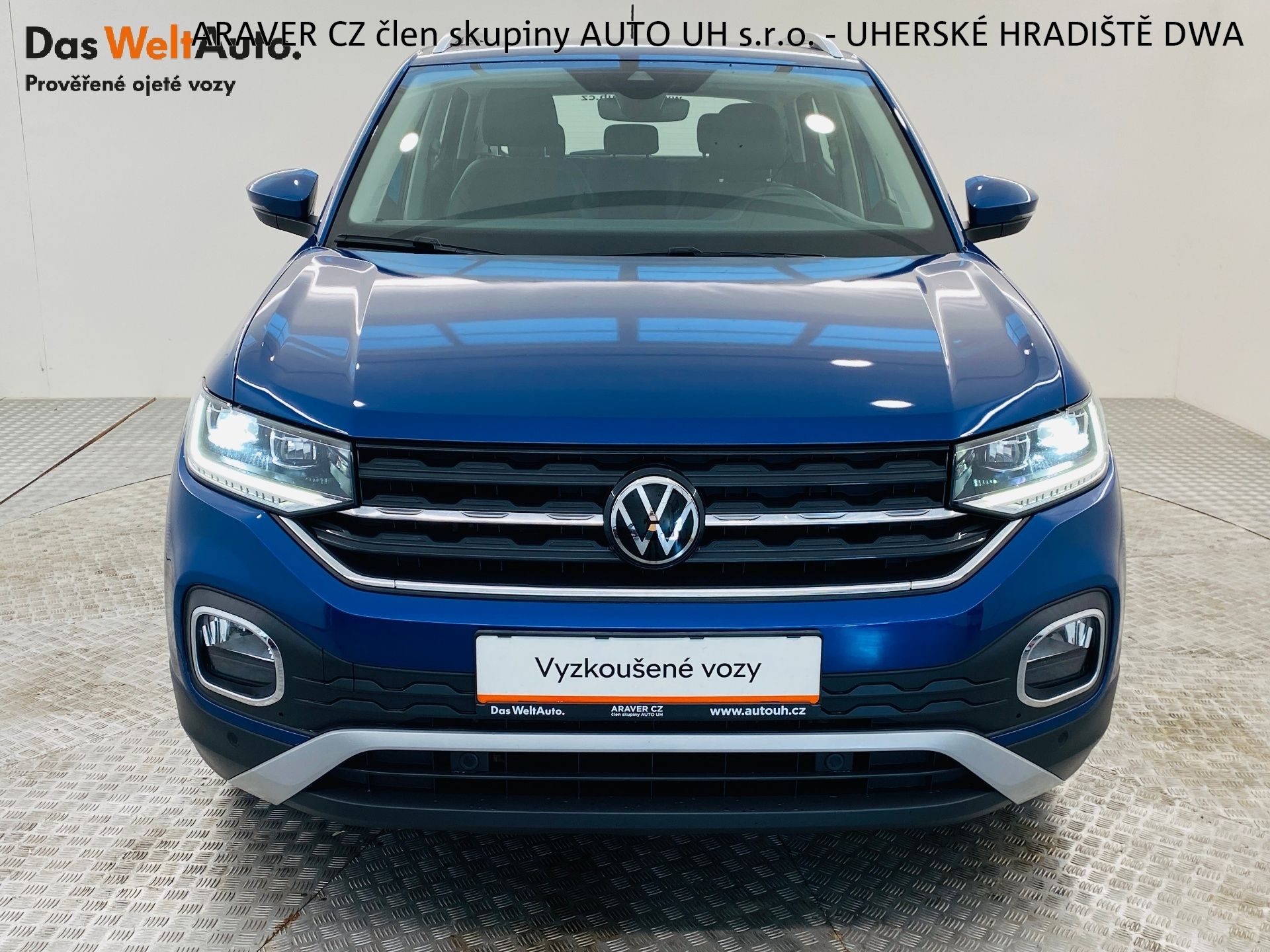 Volkswagen T-Cross, 1.0 TSI DSG  81kW Highline - fotka 4