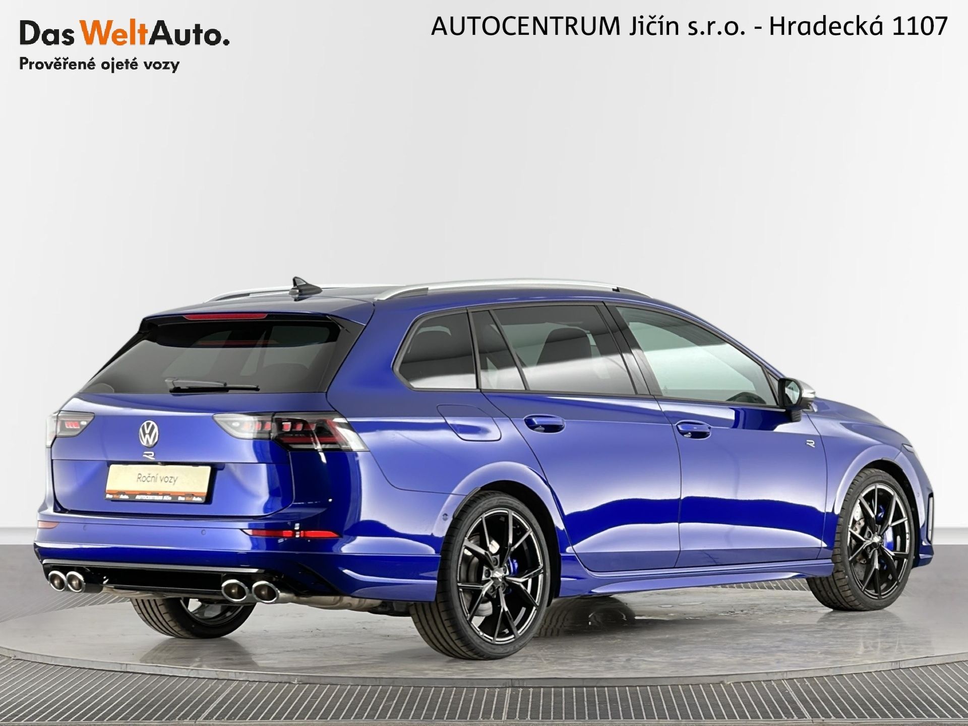Volkswagen Golf, "R" 2.0 TSI 245kW 4Motion DSG - fotka 2