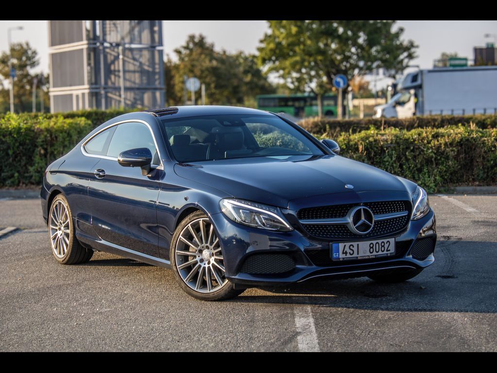 Mercedes-Benz Třídy C, 4MATIC 2016 - fotka 3