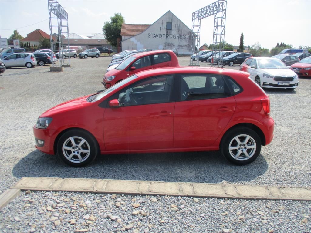 Volkswagen Polo, 1,2 TSi, klima, serv. kniha, - fotka 4
