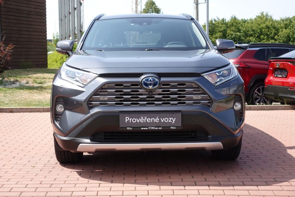 Toyota Rav4, 2.5HSD (4x4) Executive - fotka 2