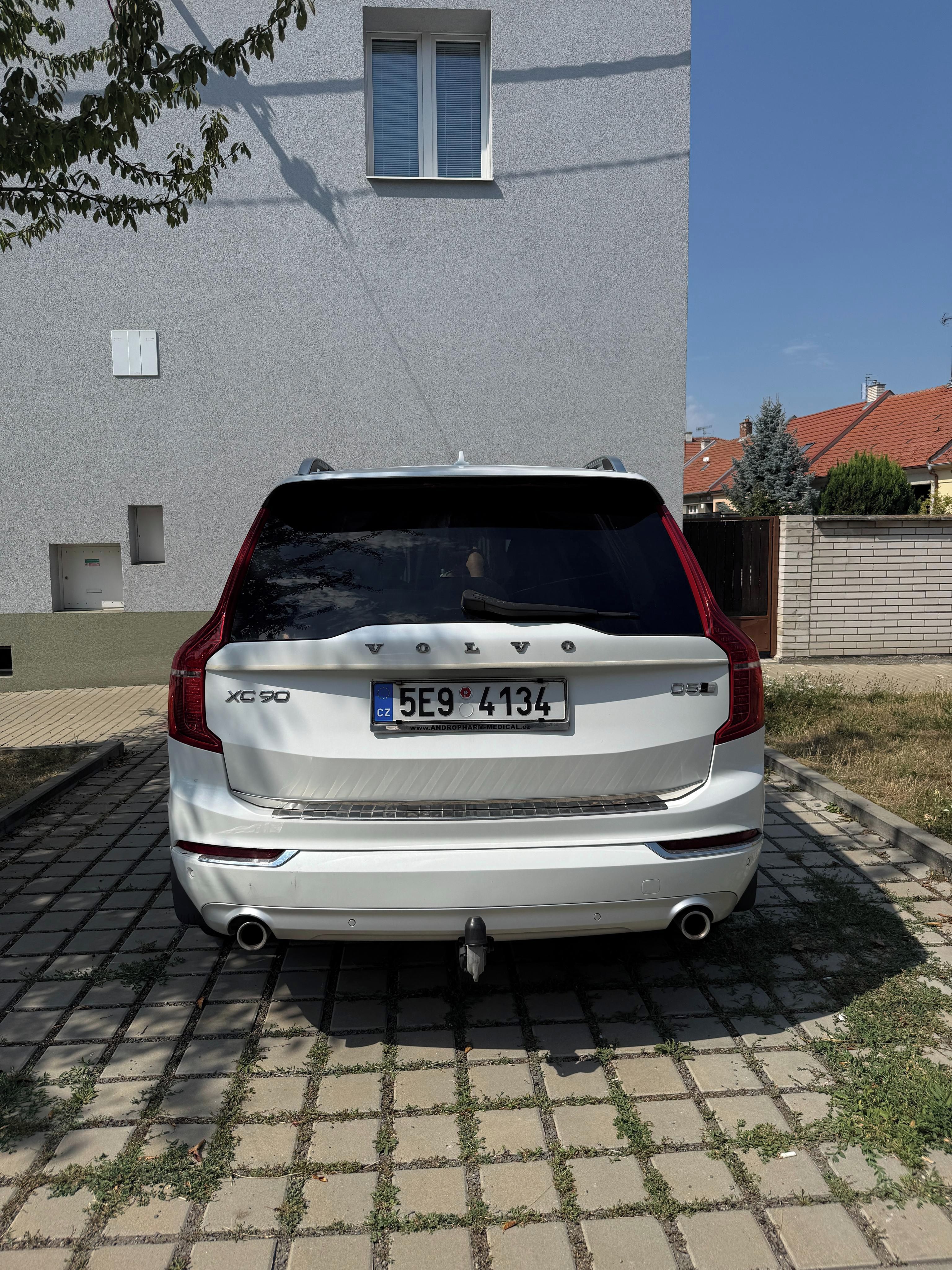 Volvo XC90, VOLVO XC90 D5 173KW MODEL 2017 - fotka 4