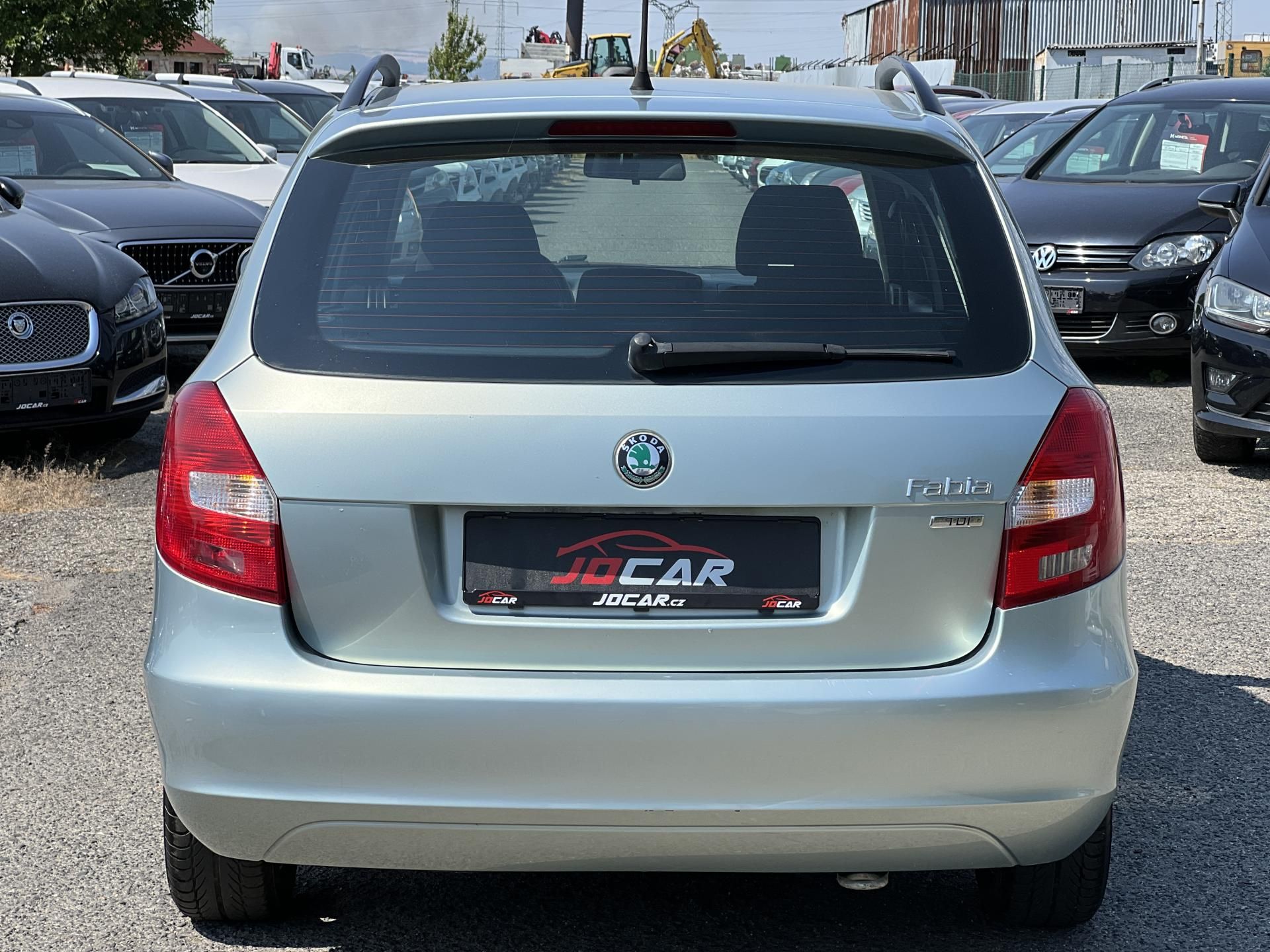 Škoda Fabia, 1.6TDi 55KW ALU ČR KLIMA - fotka 6