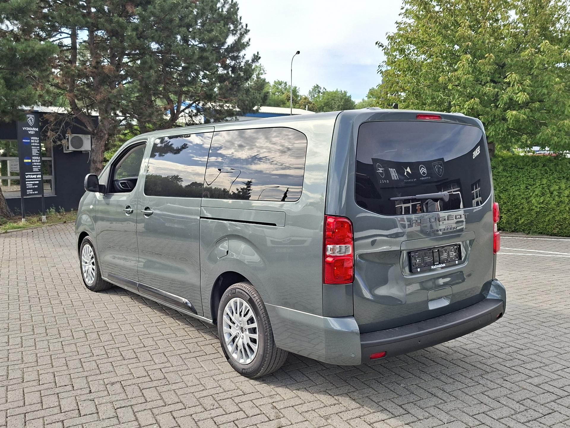 Peugeot Traveller, Active L3 2.2 BlueHDi - fotka 4