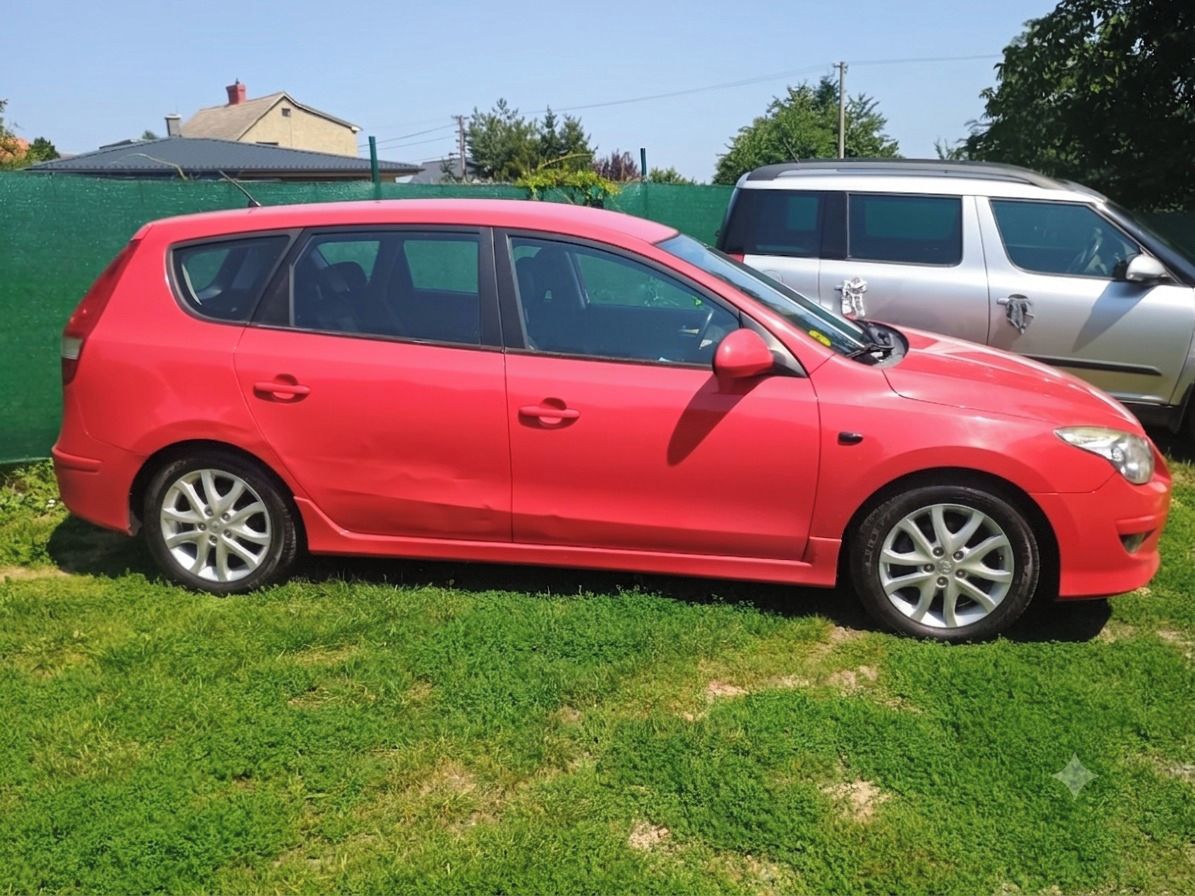 Hyundai i30, 1.6 66kw rv.2010