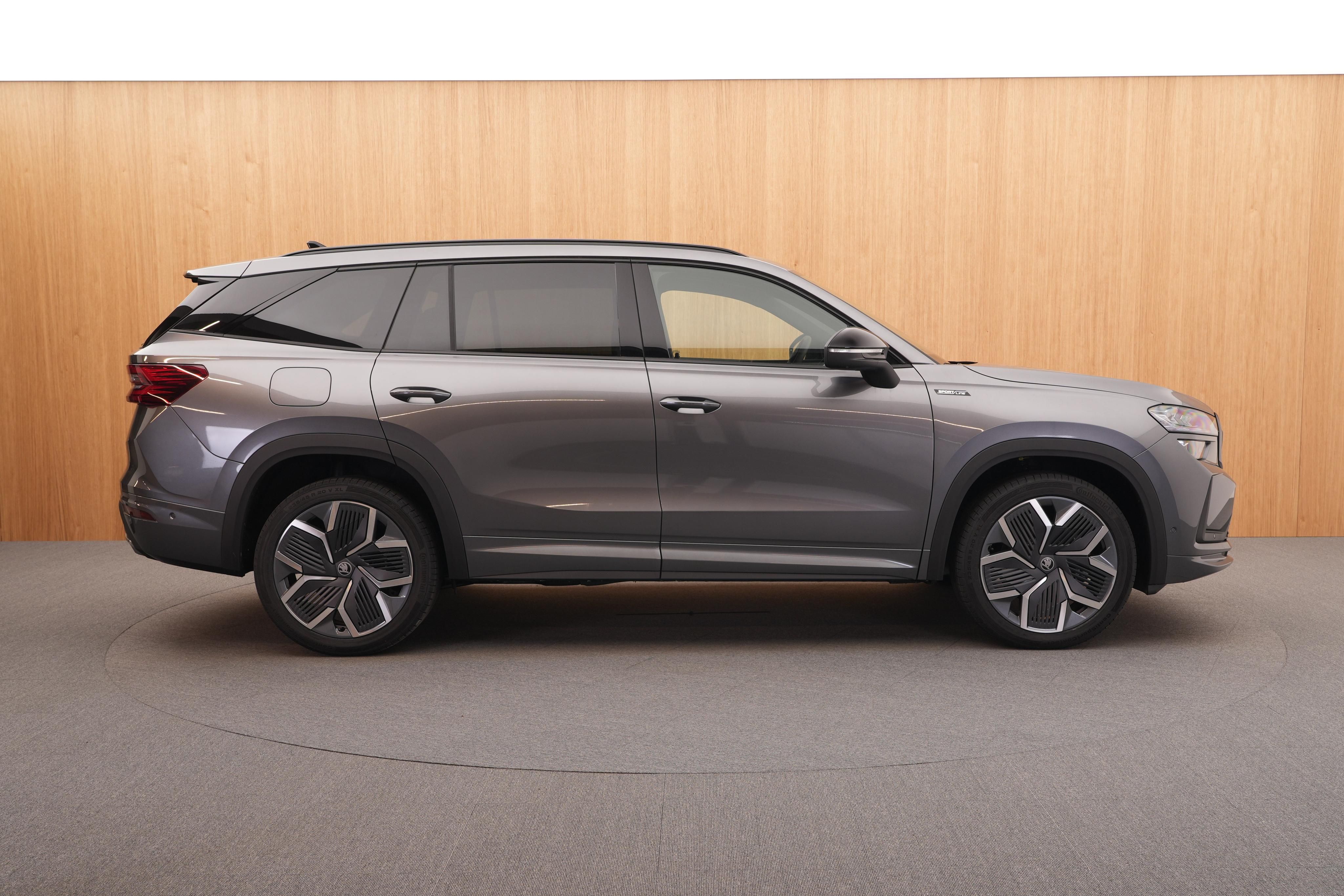 Škoda Kodiaq, Sportline 2.0 TDI 4x4 DSG - fotka 5