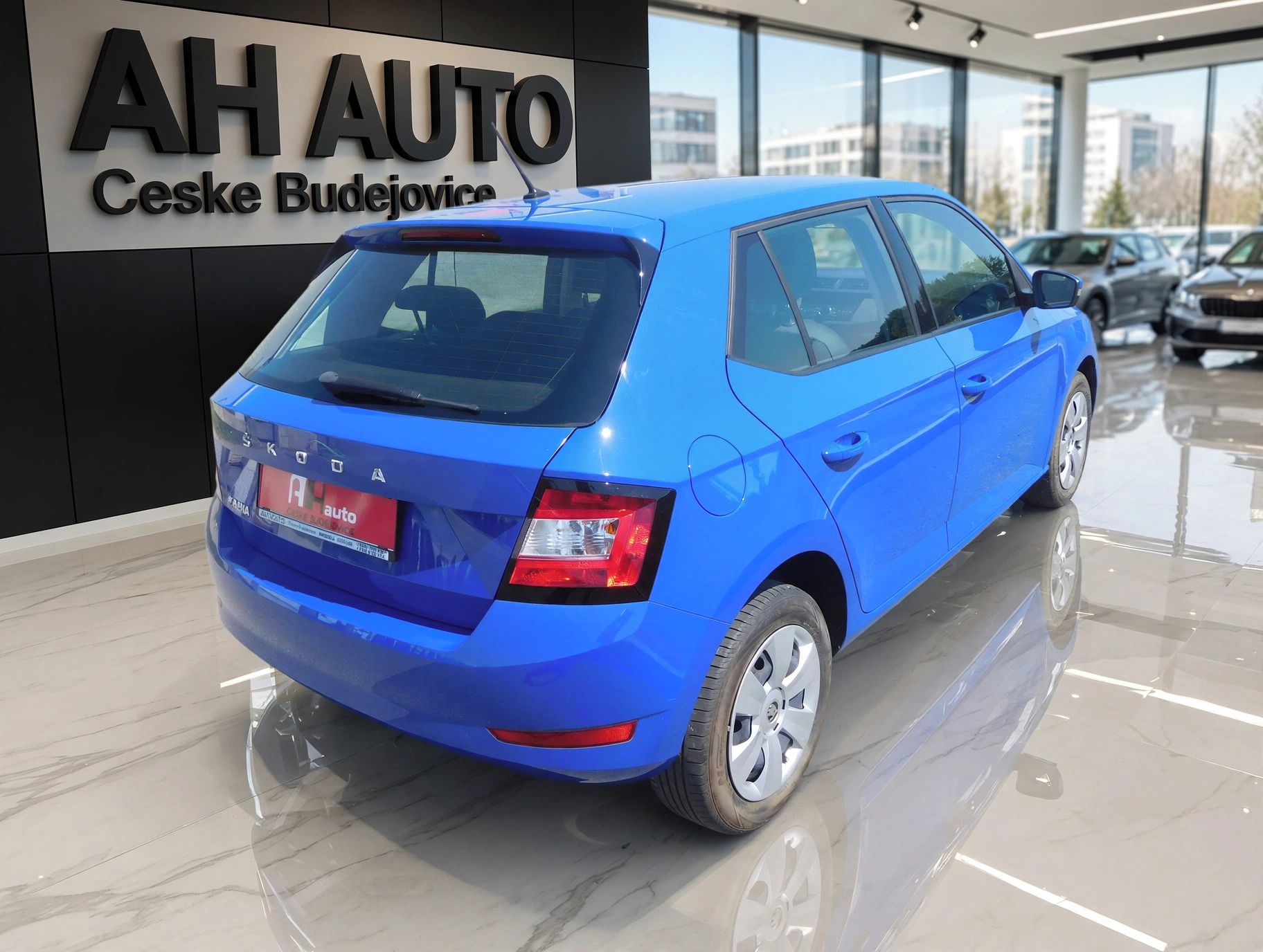 Škoda Fabia, III 1.0 MPi Active, 7642km !!! - fotka 3