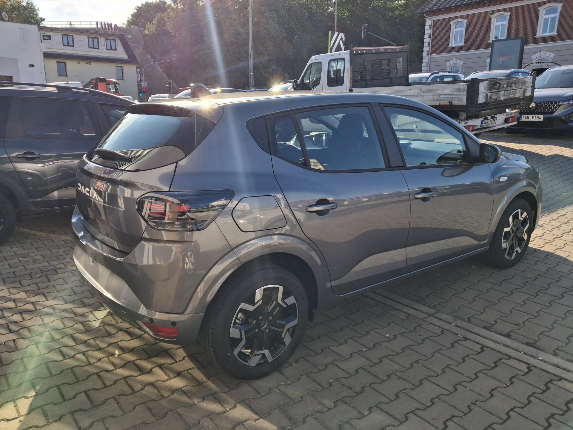 Dacia Sandero, Journey Eco-G 120 - fotka 4