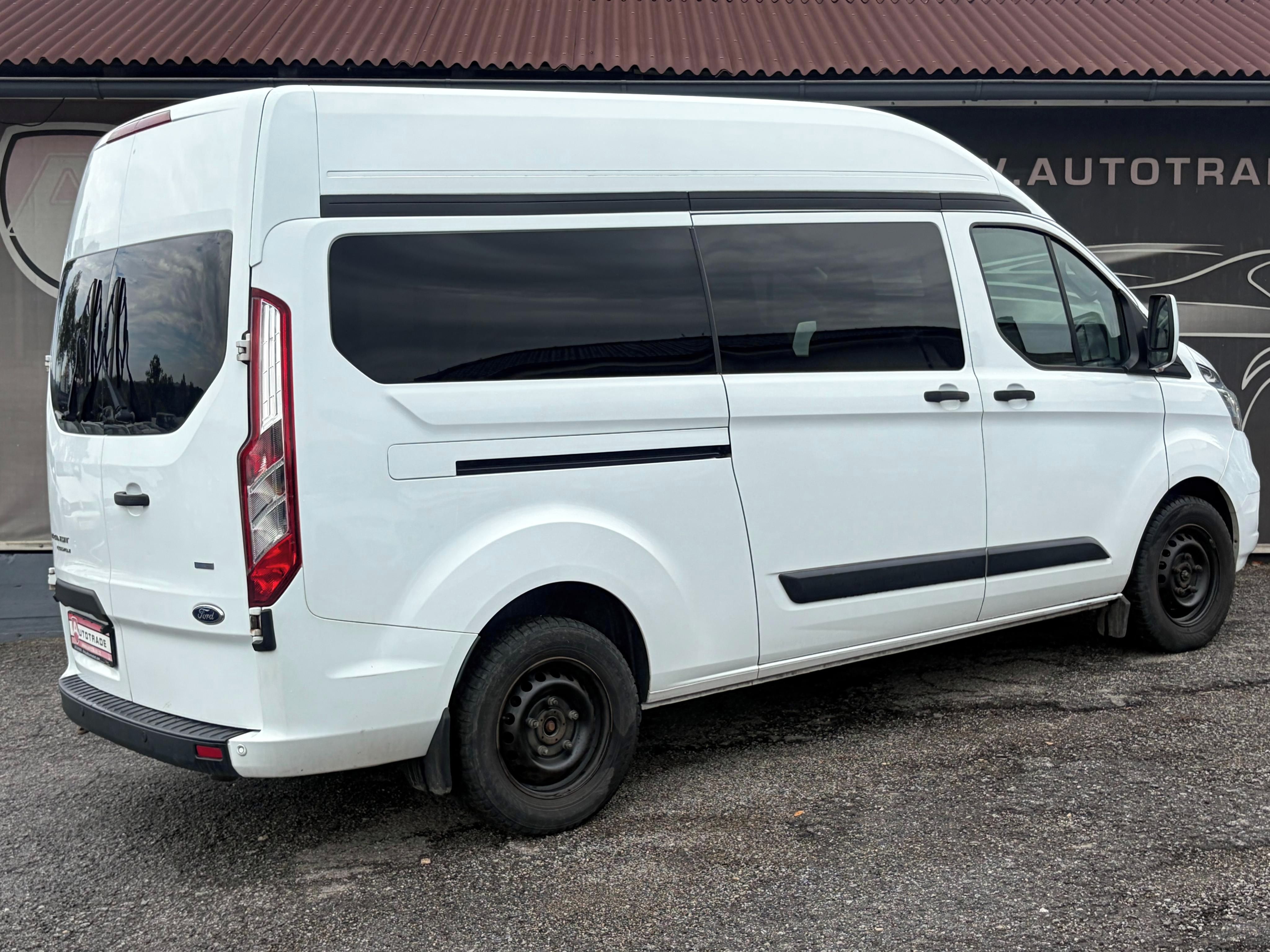 Ford Transit Custom, 2.0 TDCi 96kW, 7 sedaček, DPH - fotka 4