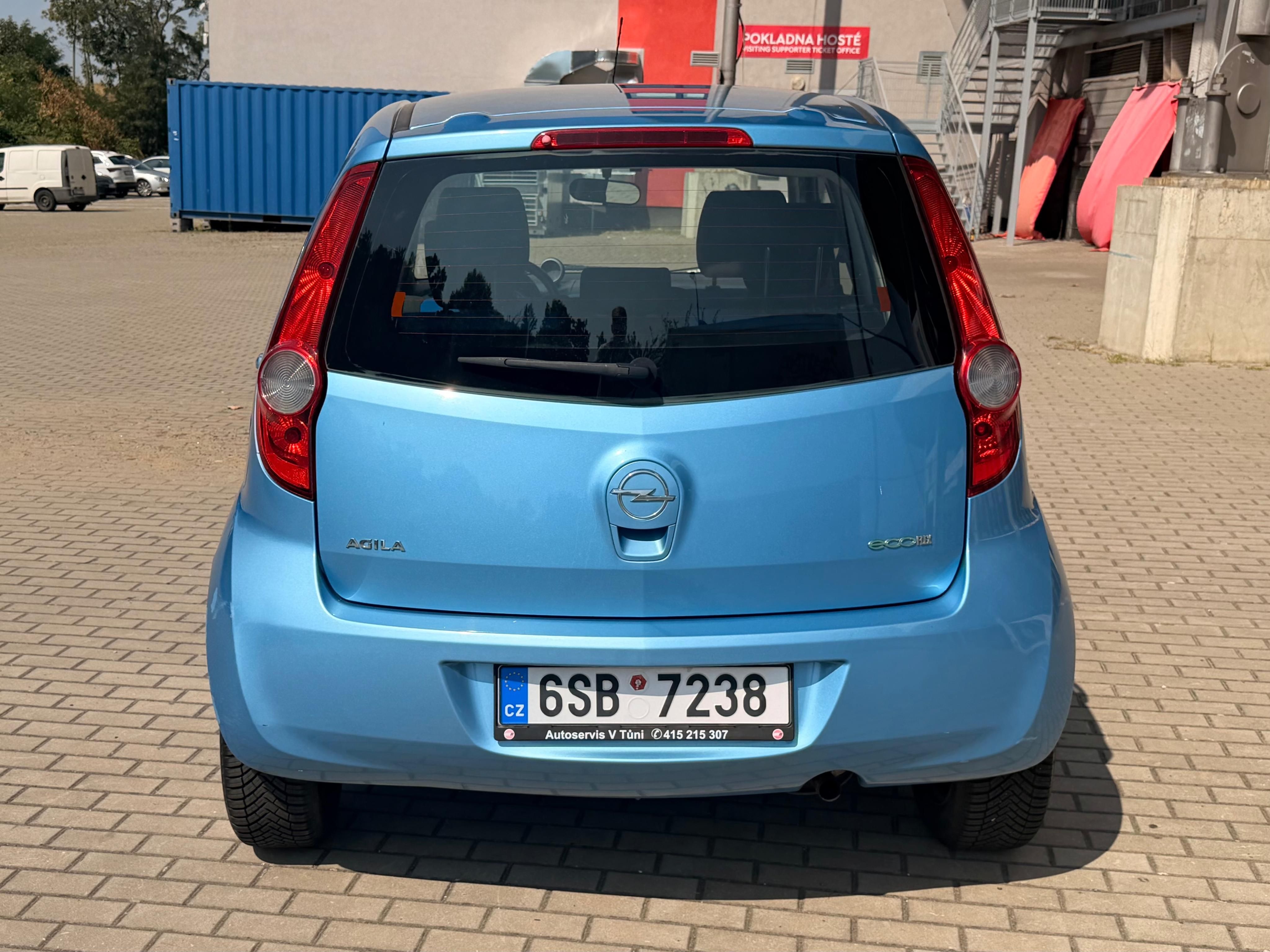 Opel Agila, 1.0i, 48kw Klima - fotka 4