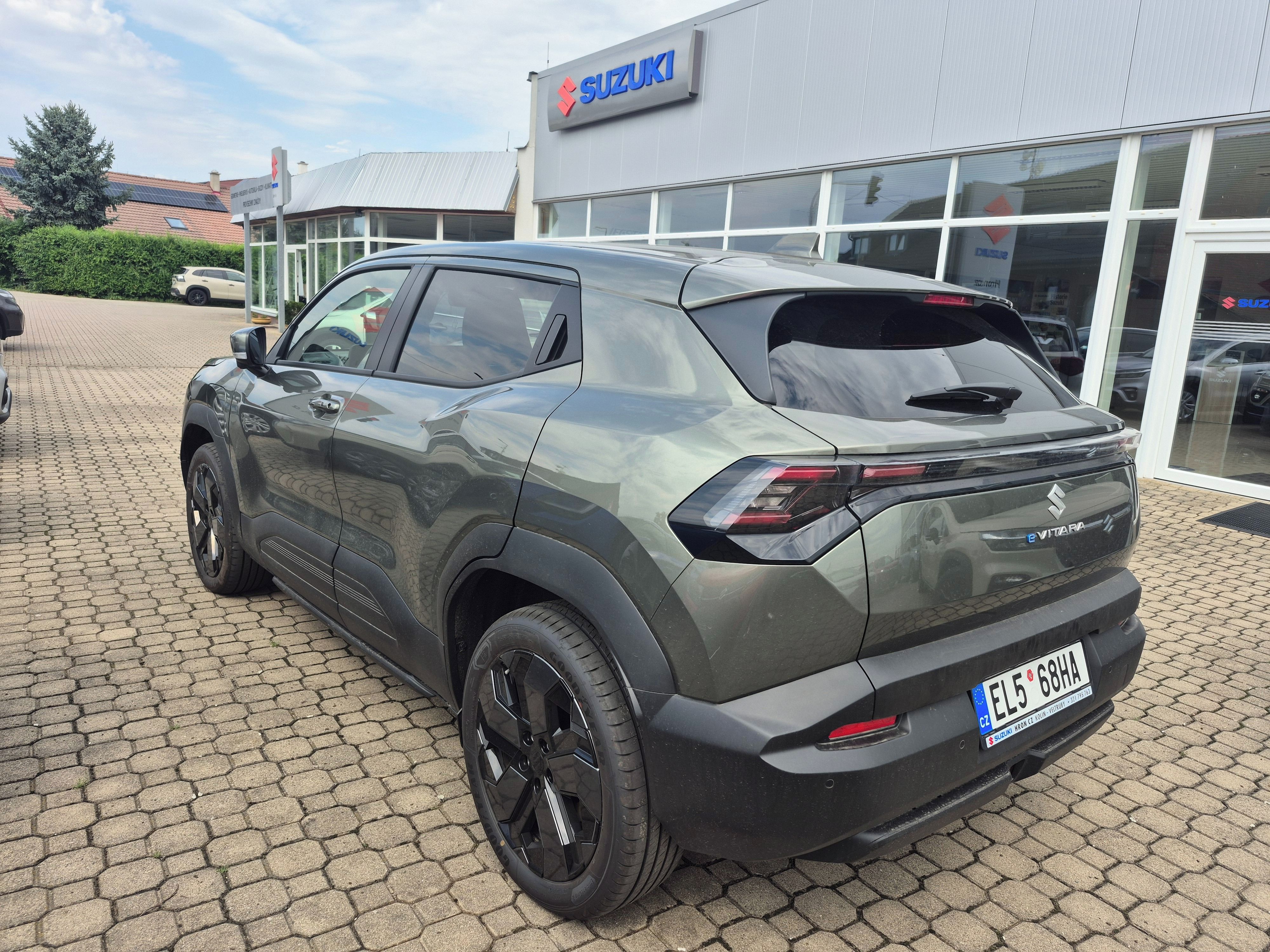 Suzuki e VITARA, Elegance 61 kW - fotka 5