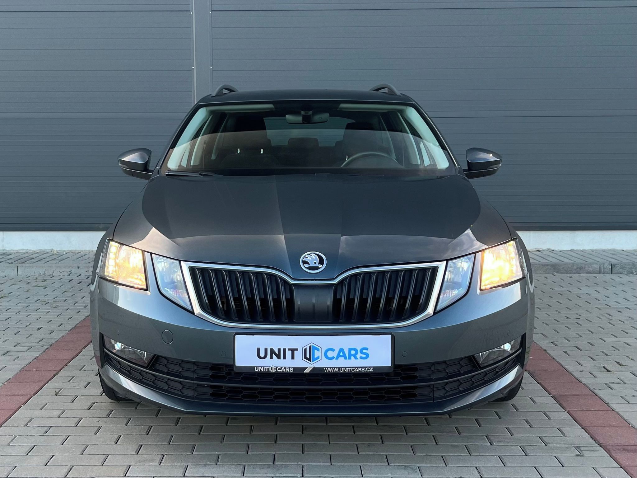 Škoda Octavia, 1.5 TSI-110KW-AMBIENTE - fotka 2