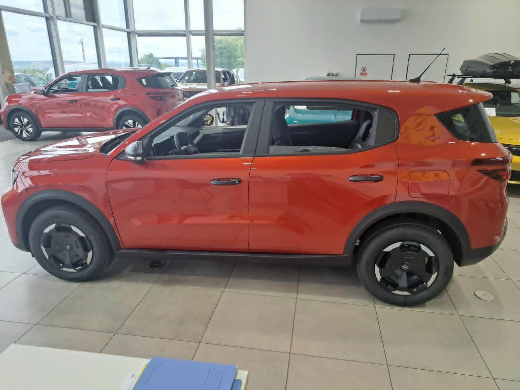 Opel Frontera, Edition Hybrid 1.2 TURBO 145k - fotka 4