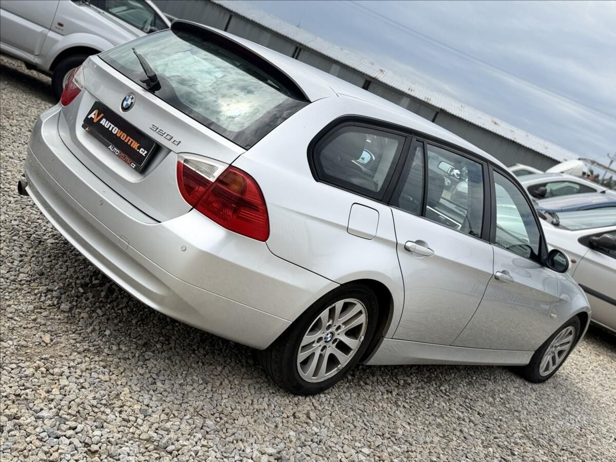 BMW Řada 3, 2,0 d 120kW NOVÁ STK - fotka 5