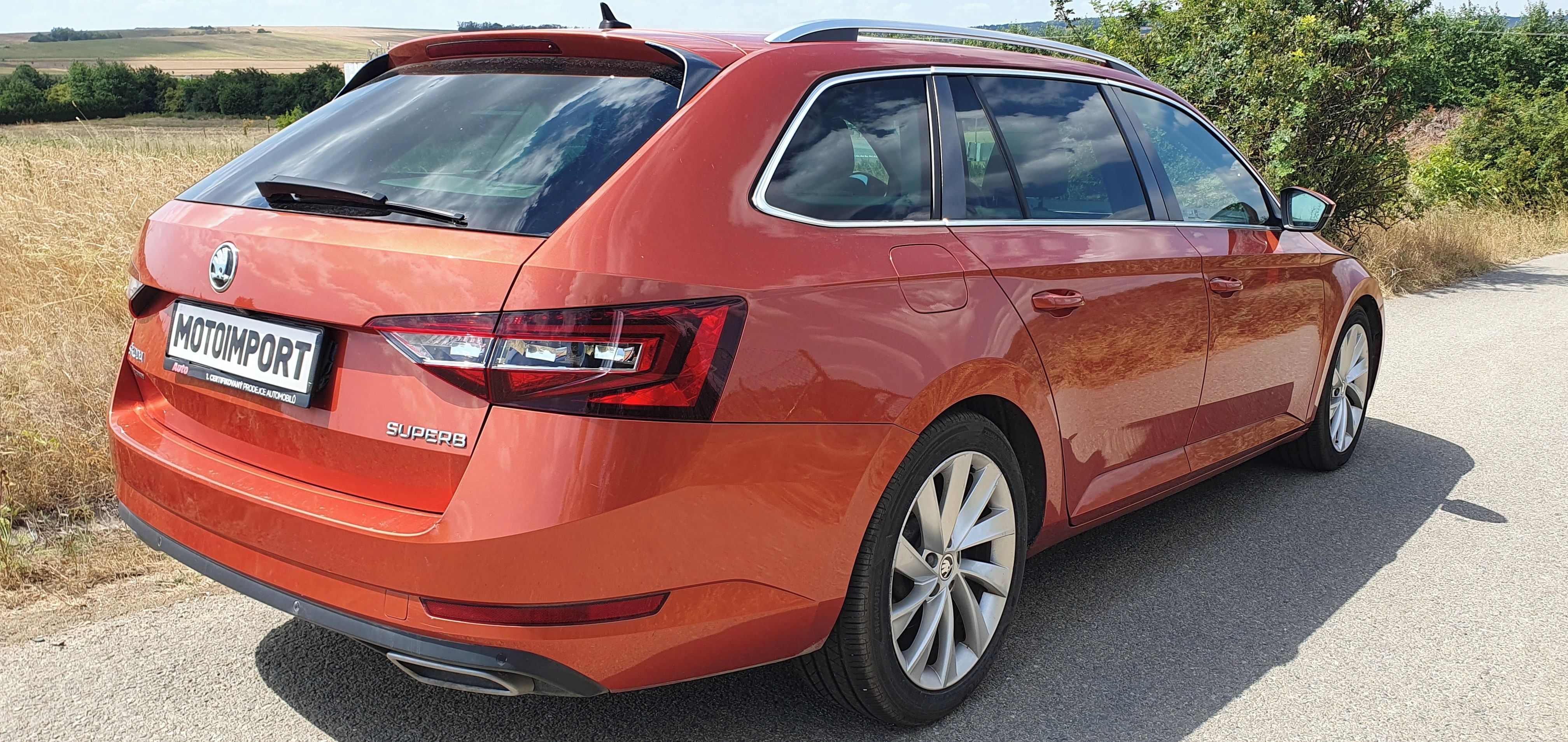 Škoda Superb, 2.0 TDI 110 Kw Luxusní výbava - fotka 6